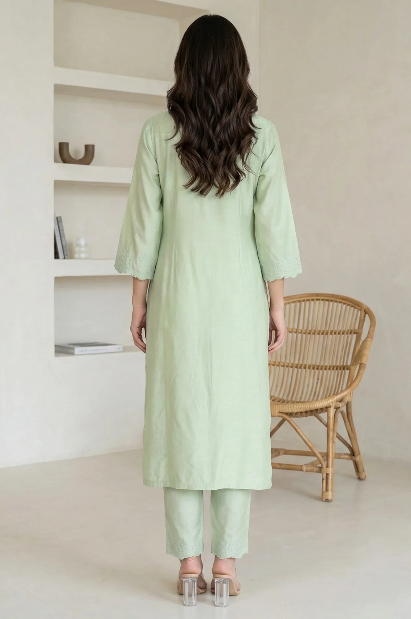 Sea Green Thread Embroidered Straight Kurta - Image 5