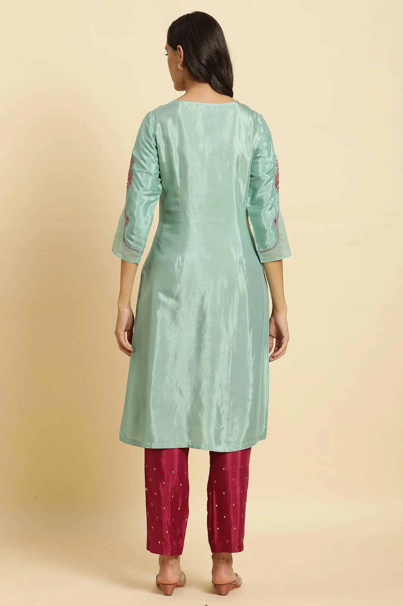 Seas Green Embroidered Kurta, Pants & Dupatta Set - Image 4