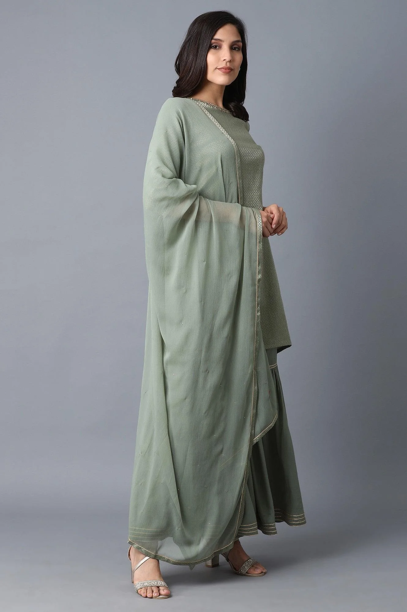 Signature Green kurta-Sharara-Dupatta Set - Image 4