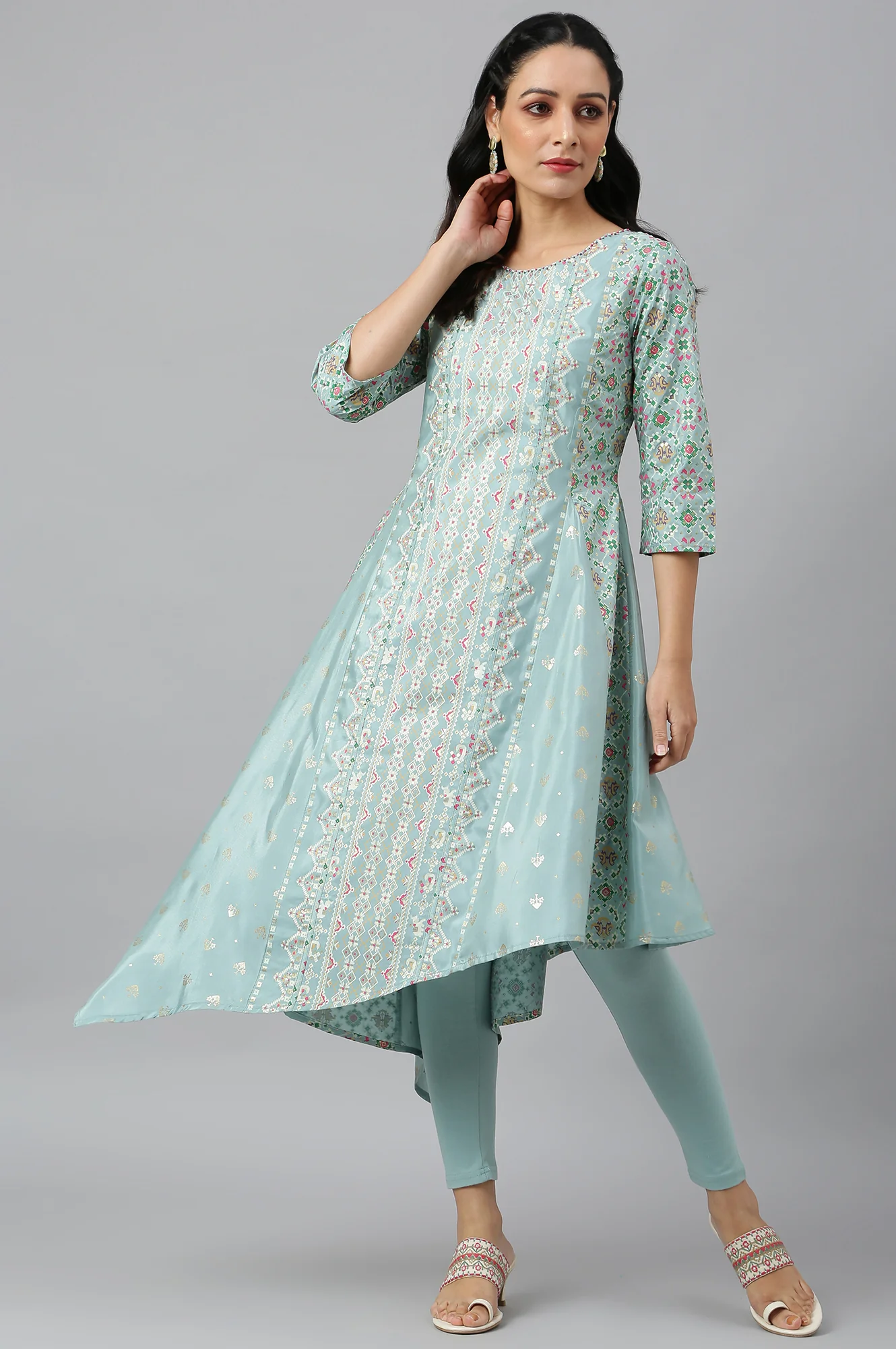 Sky Blue Asymmetrical Hemline kurta With Tights - Image 6