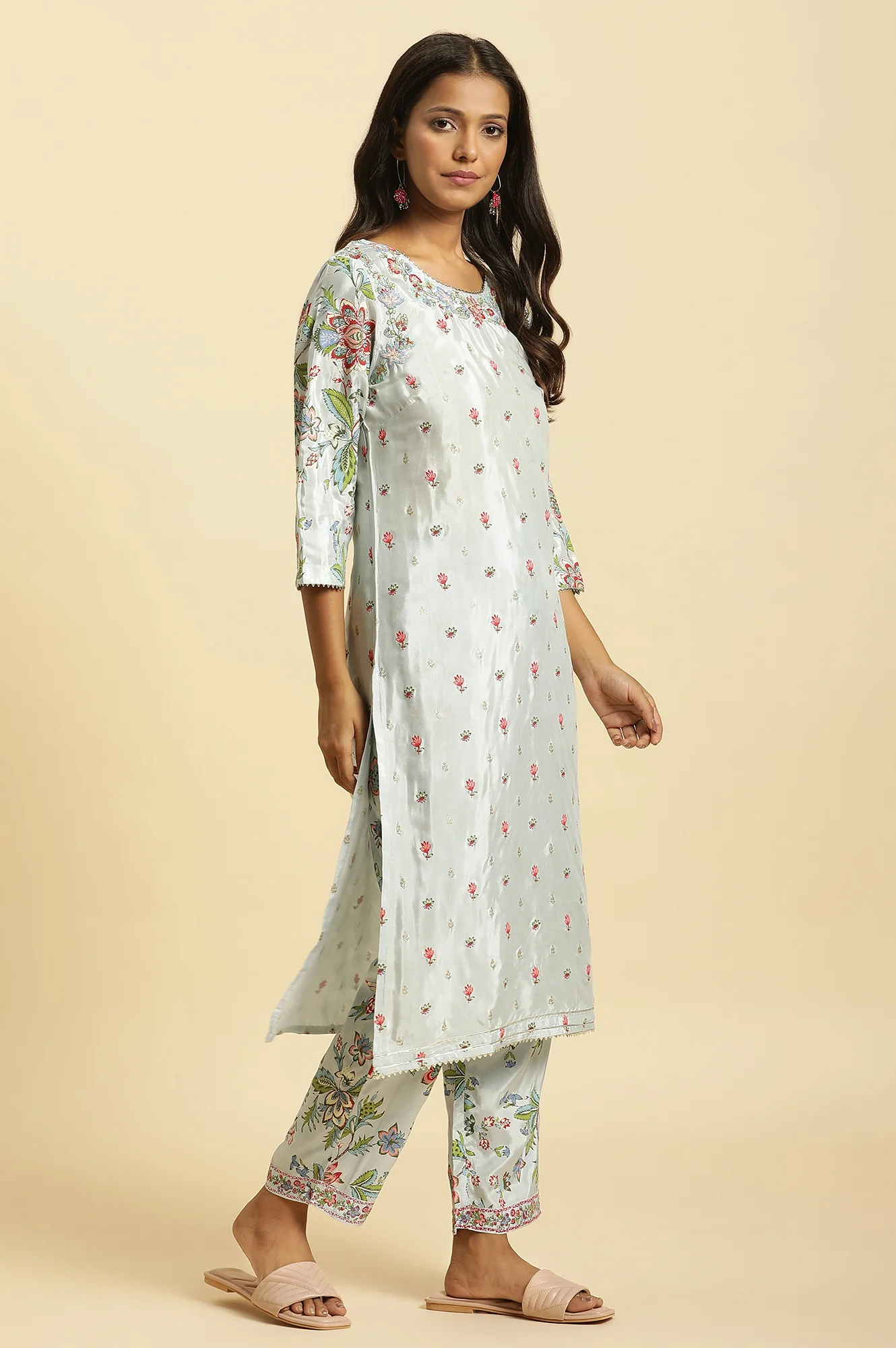 Sky Blue Floral Printed Kurta, Pants And Dupatta Set - Image 5
