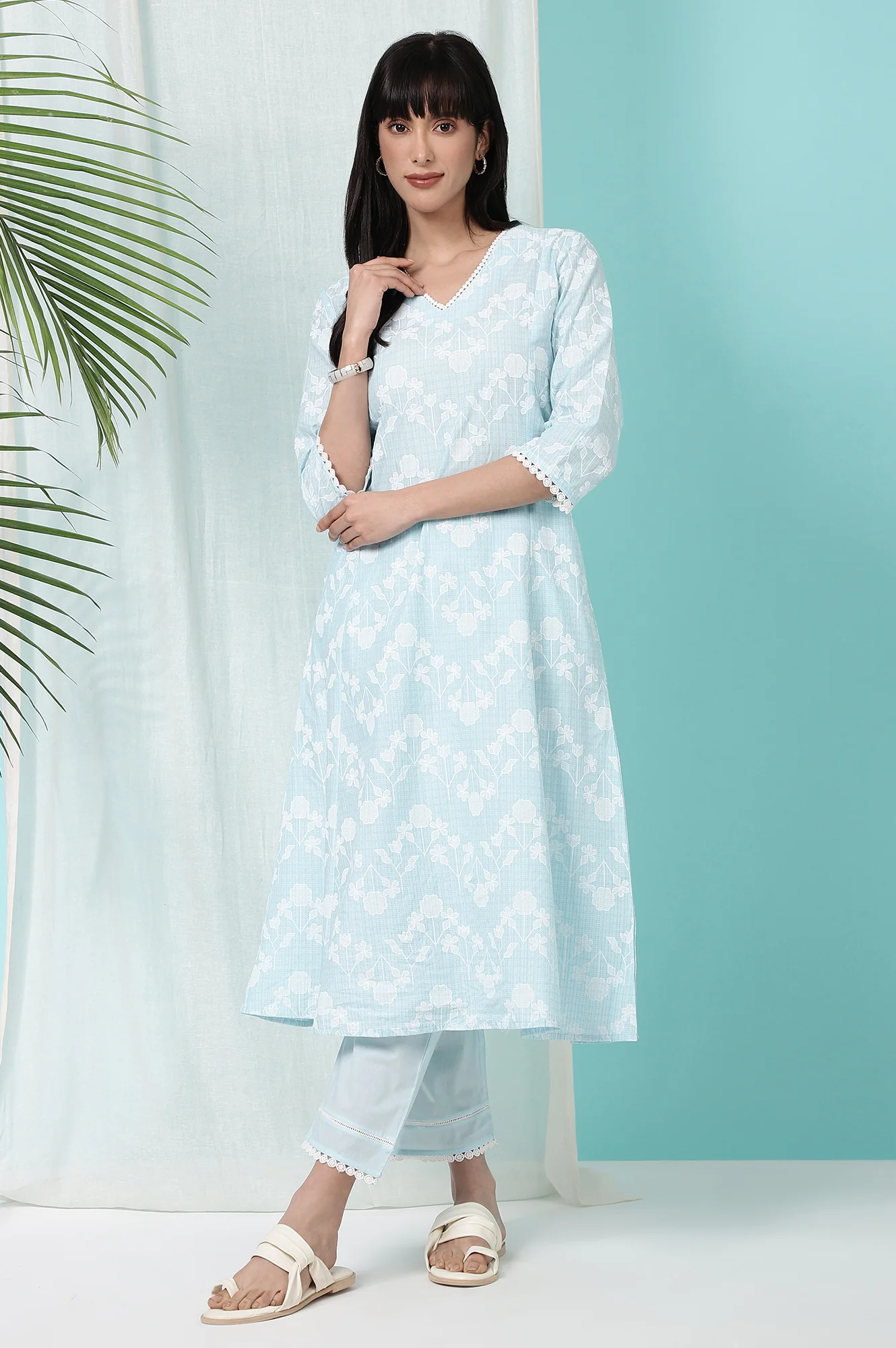 Sky Blue Floral Printed Pure Cotton Straight Kurta and Pants Co-ord Set - Image 2