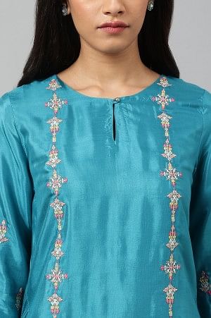 Teal Embroidered Front Slit kurta with Printed Parallel Pants - Image 4