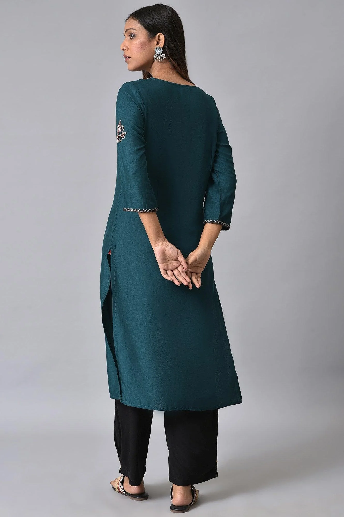 Teal Embroidered Plus Size Round Neck kurta - Image 2