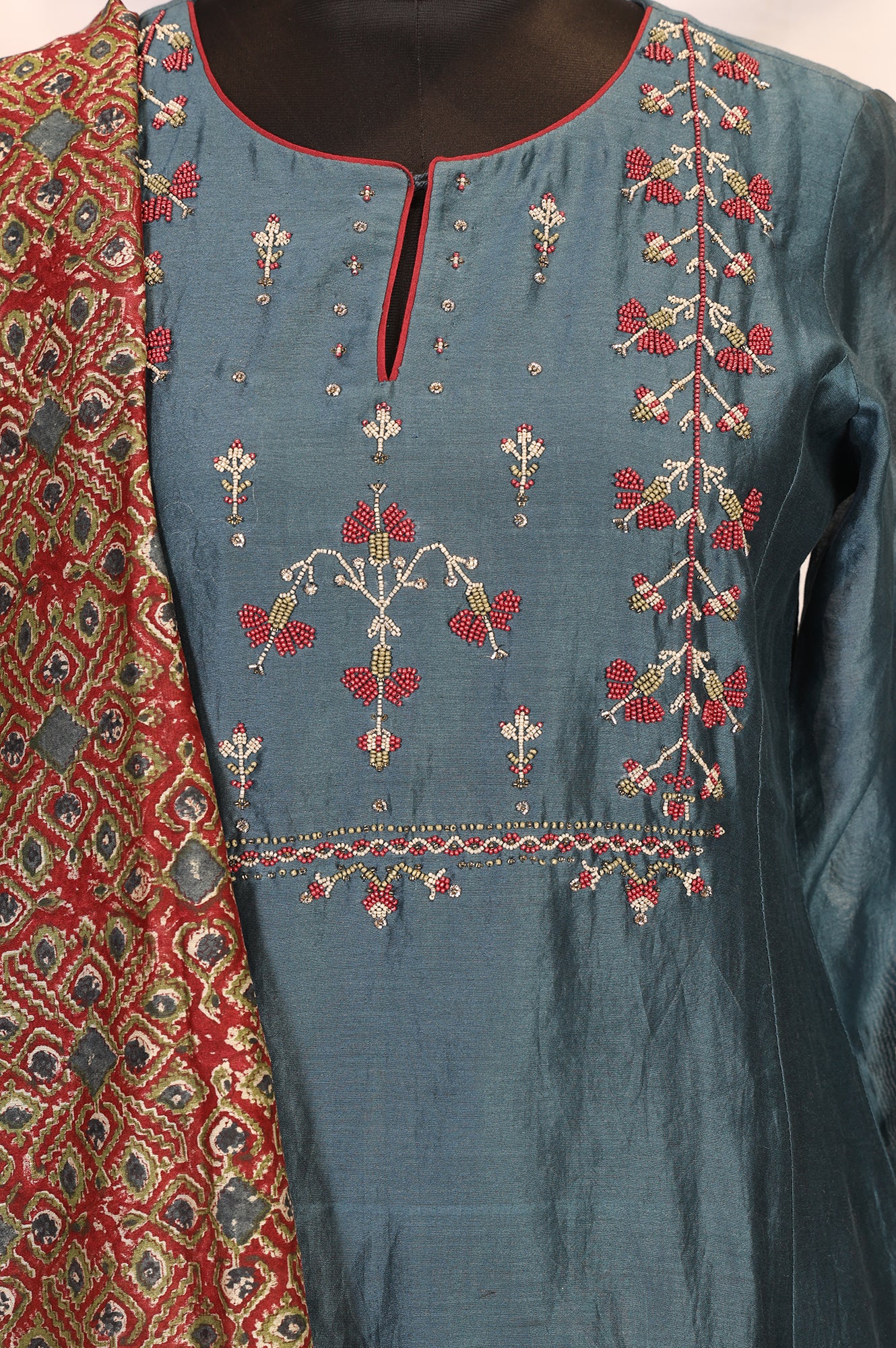 Teal Embroidered Silk Blend A-line Kurta with Straight Pants and Dupatta Set - Image 2