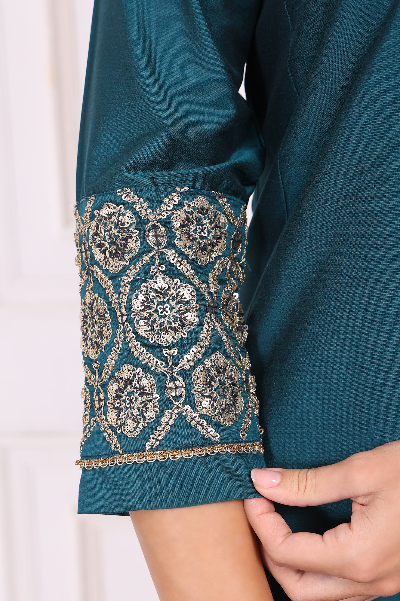 Teal Solid Embroidered Straight Kurta and Straight Pants Set - Image 8