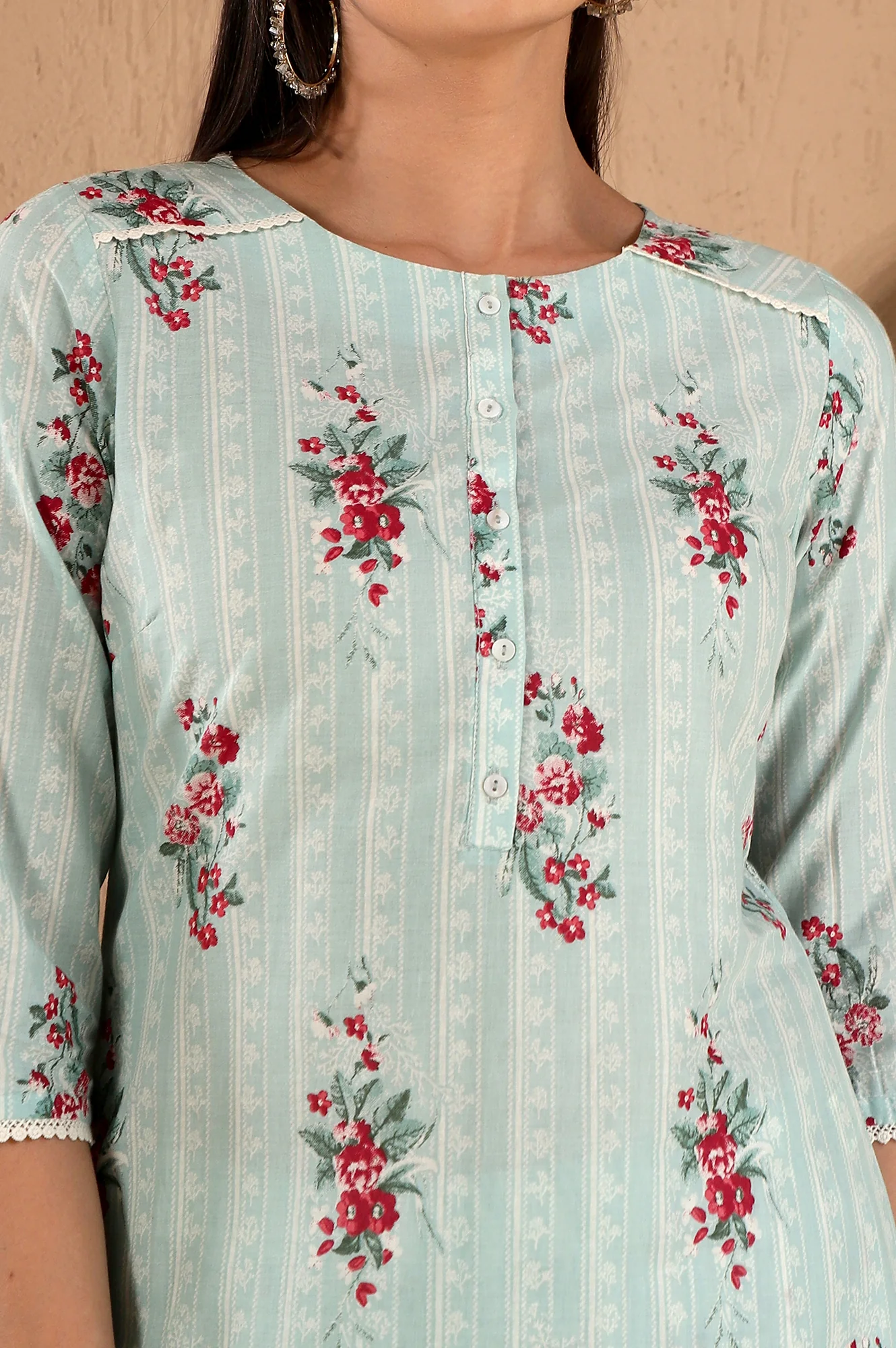 Turquoise Green Floral Printed With Lace Pure Cotton Straight Kurta and Pants Set with Kota Dupatta - Image 4