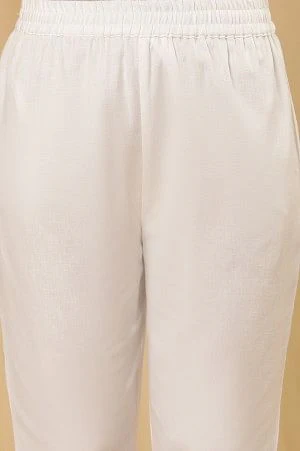 White A-Line Cotton Checker Kurta, Pants And Dupatta Set - Image 8