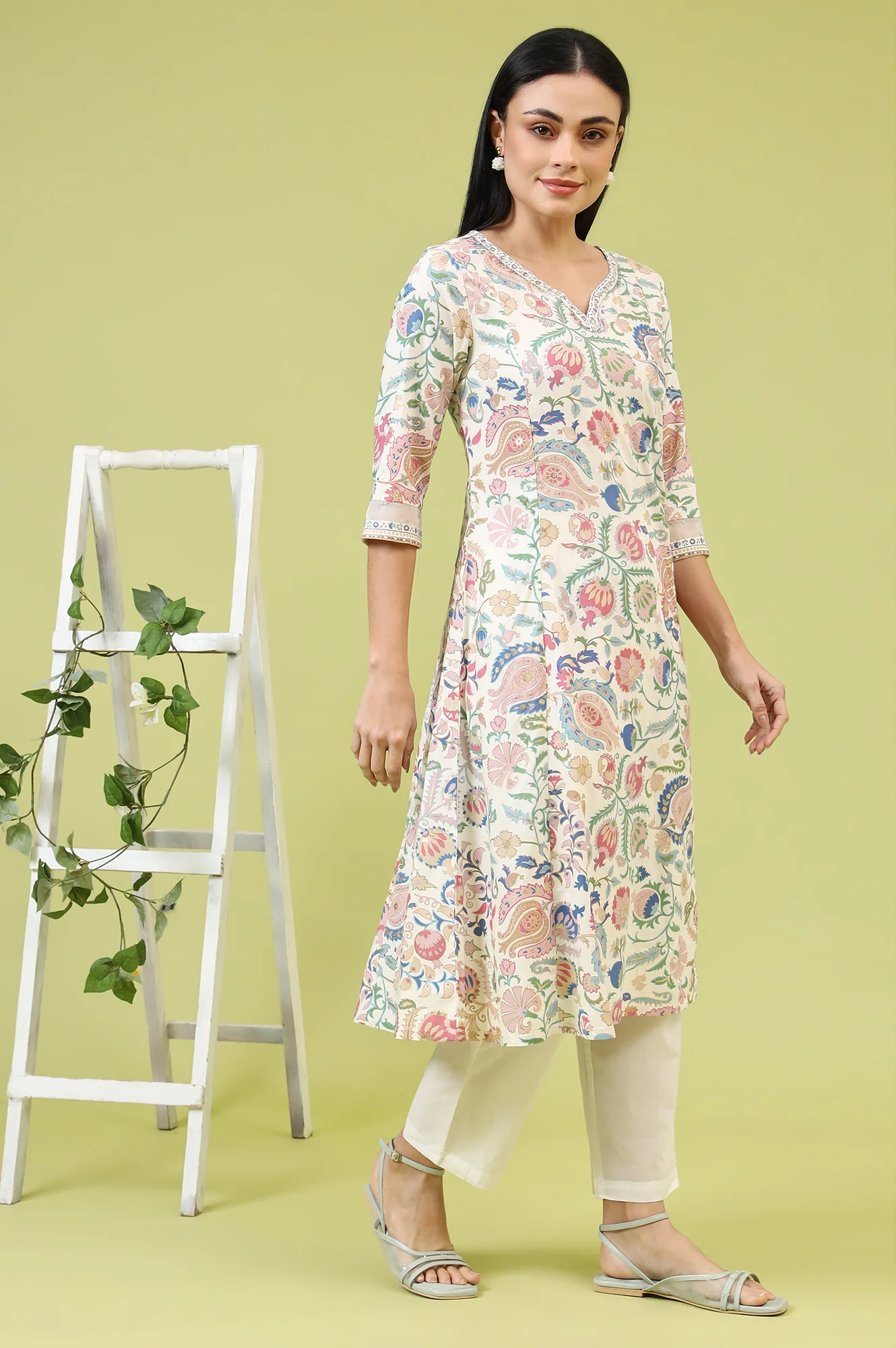 White Chintz Floral Printed Rayon Straight Kurta with Sequins - Image 7