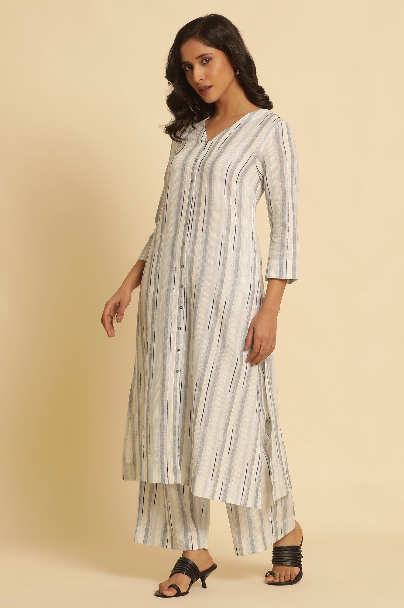 White Cotton Printed Kurta And Pants Set - Image 3