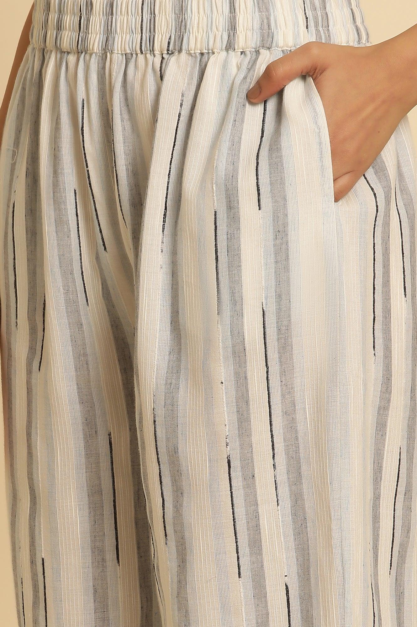 White Cotton Printed Kurta And Pants Set - Image 9