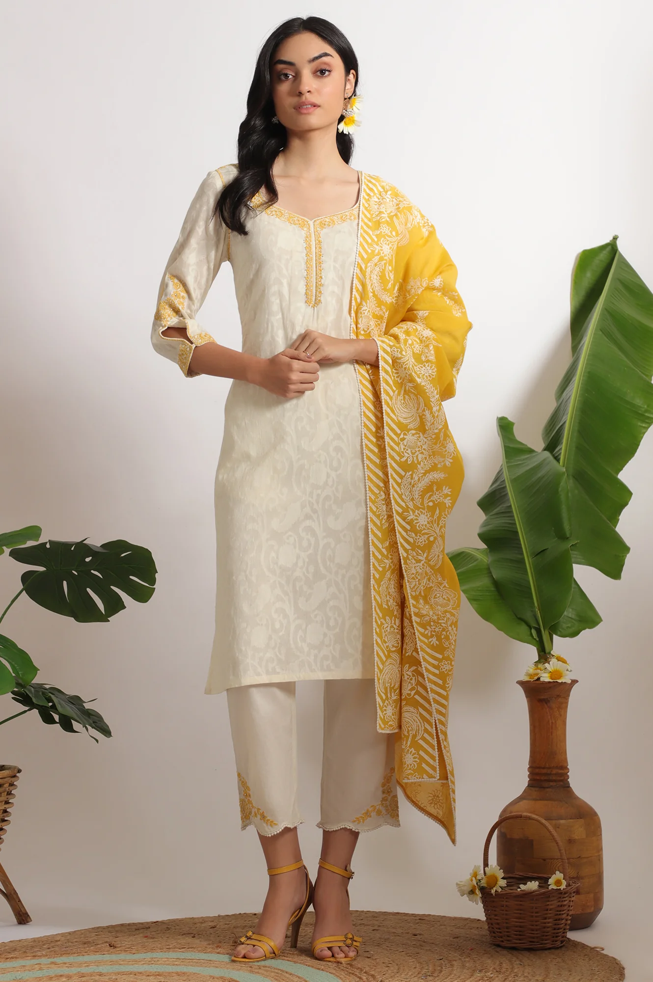 White Embroidered Jacquard Straight Kurta, Pants and Dupatta Set - Image 2