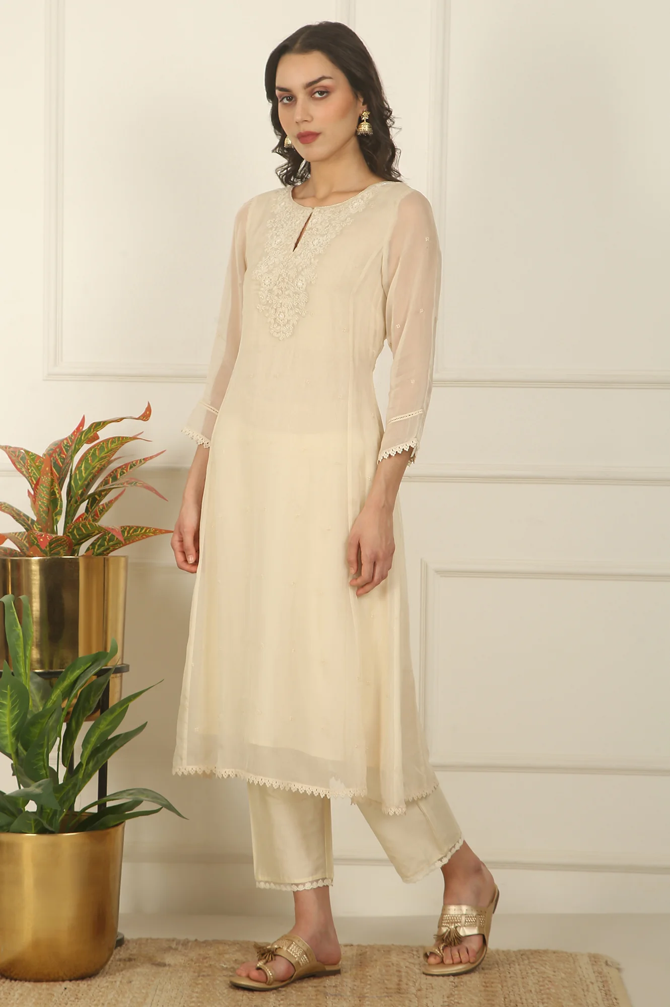 White Embroidered Organza Flared Kurta, Pants and Dupatta Set - Image 6