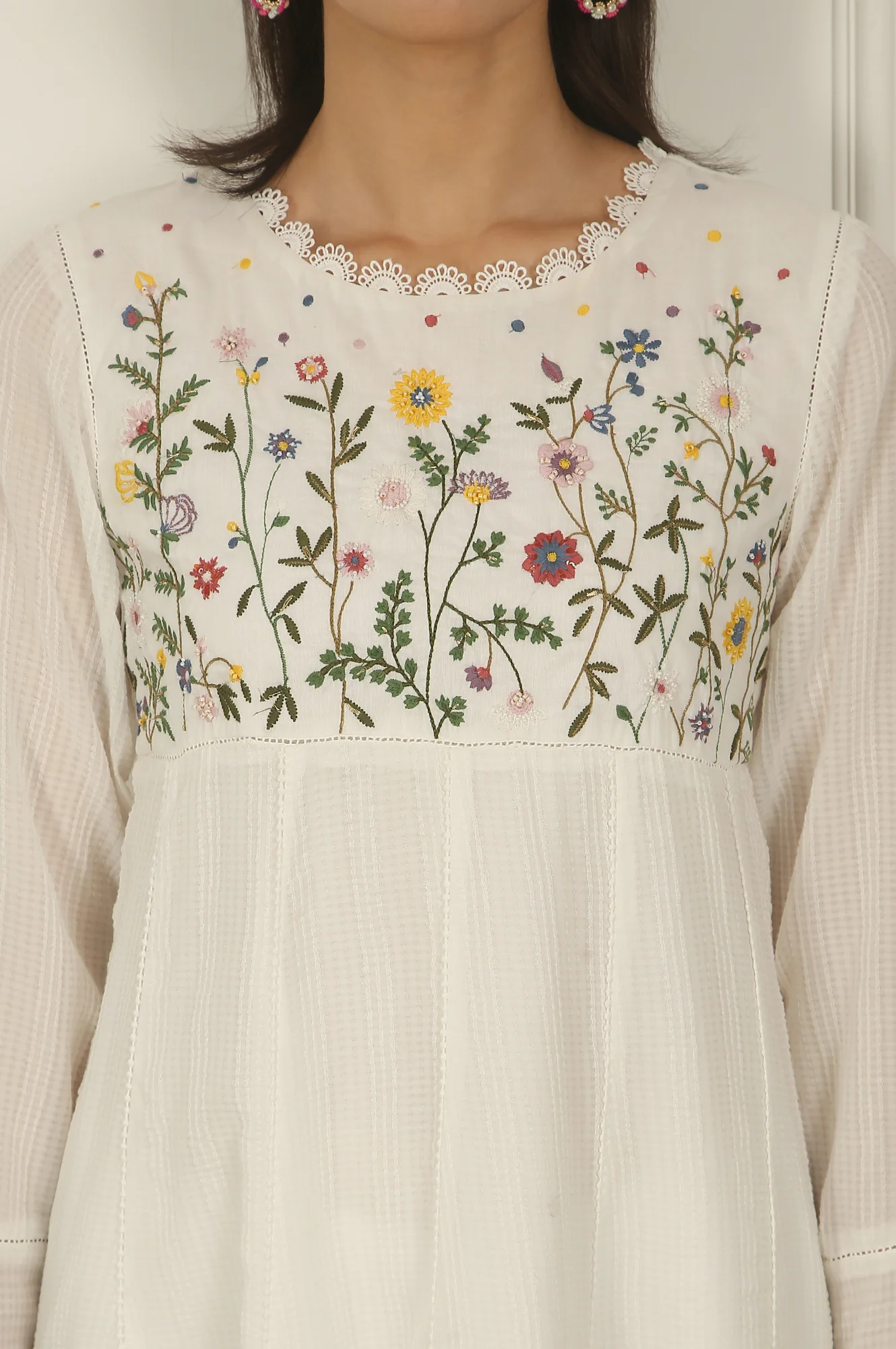 White Floral Embroidered Yoke Pure Cotton Anarkali Kurta - Image 4