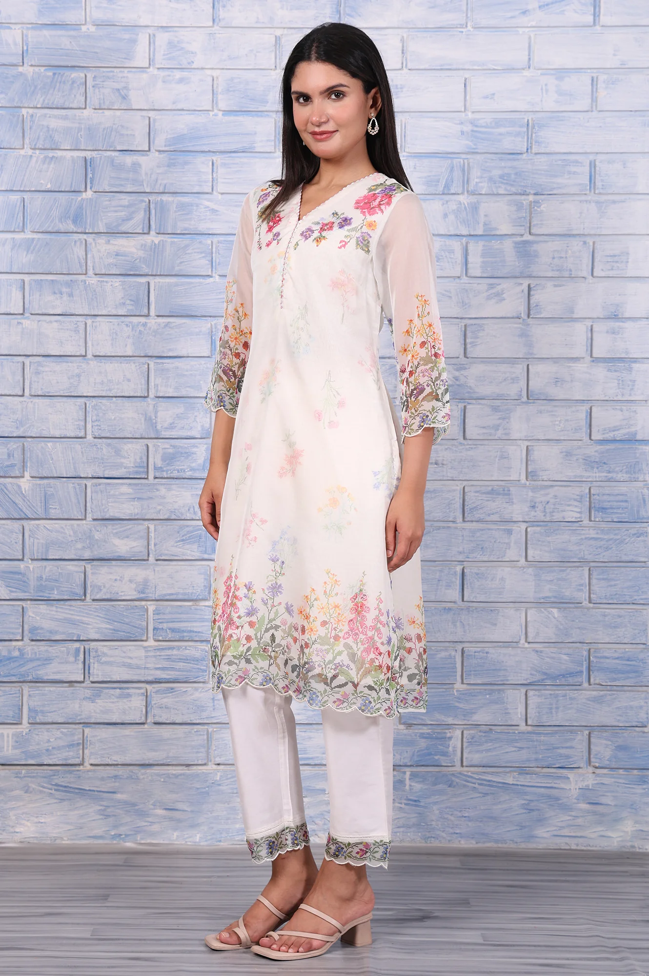 White Floral Printed Beads Organza Straight Kurta, Straight Pant And Dupatta Set - Image 4