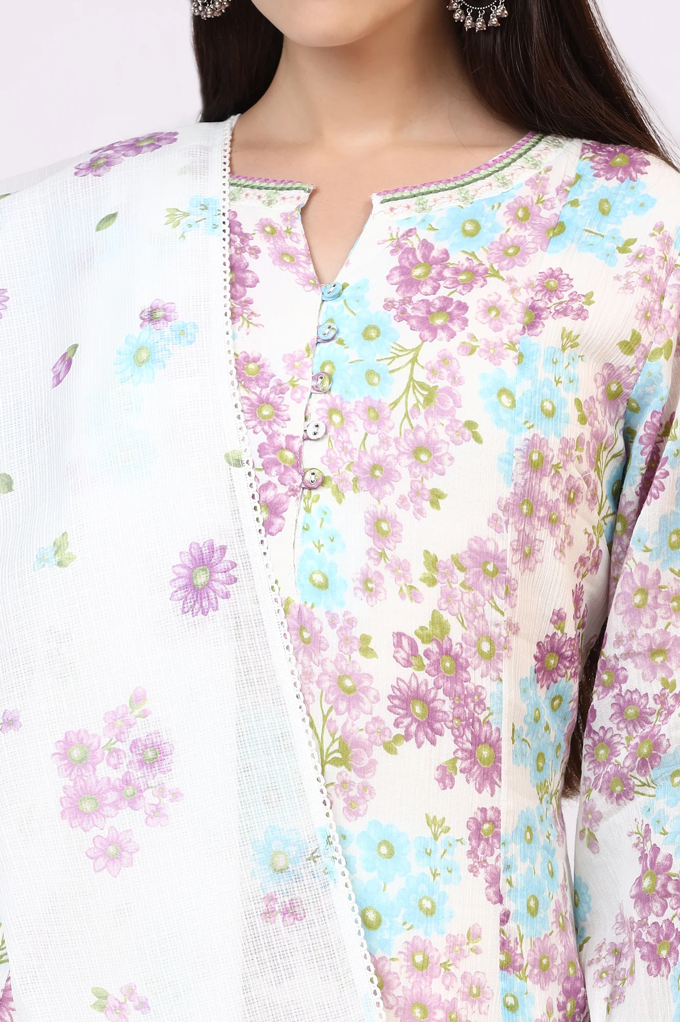 White Floral Printed Crinkle Cotton Flared Kurta, Pants and Dupatta Set - Image 4