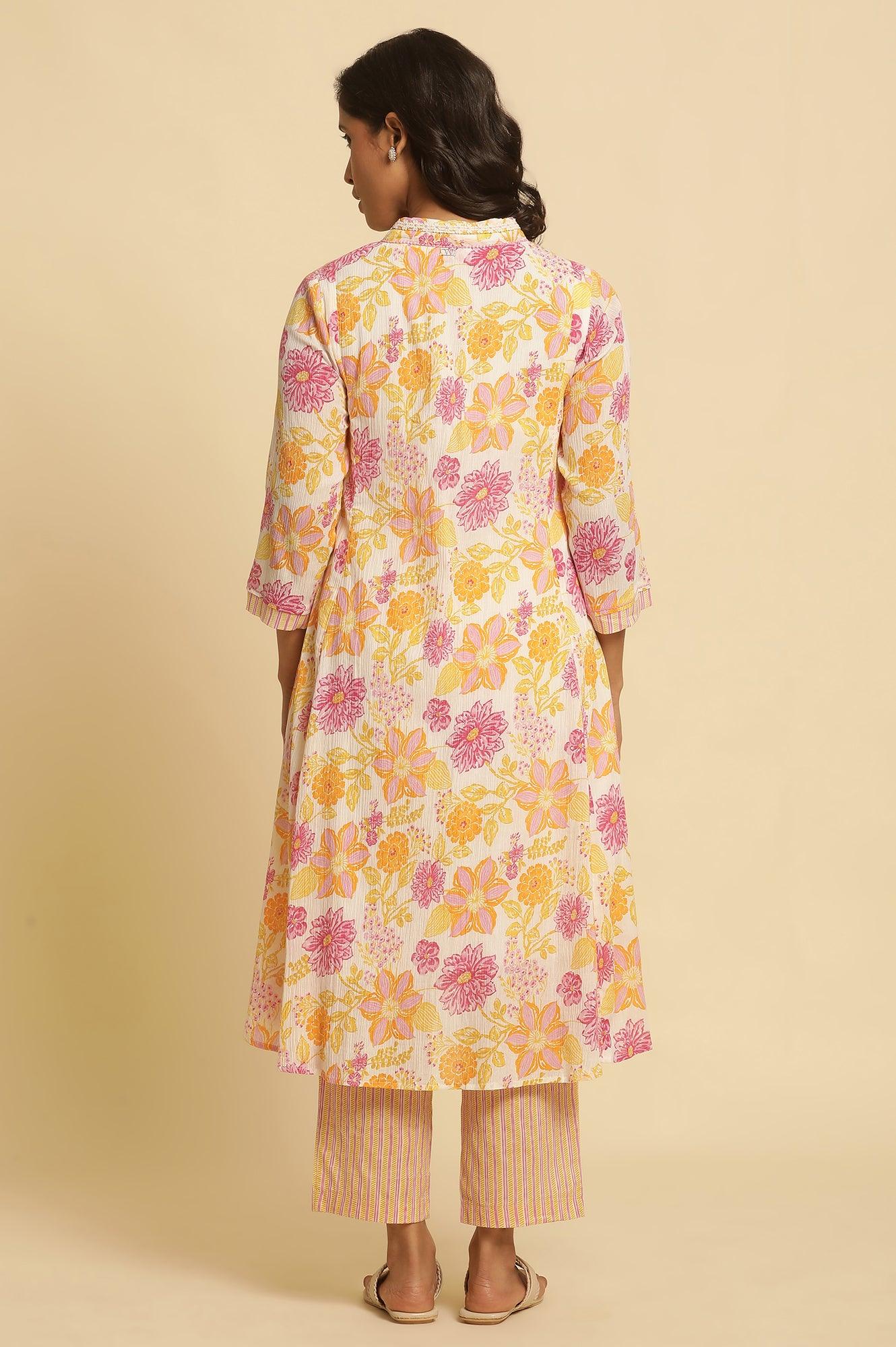 White Floral Printed Flared Kurta - Image 4