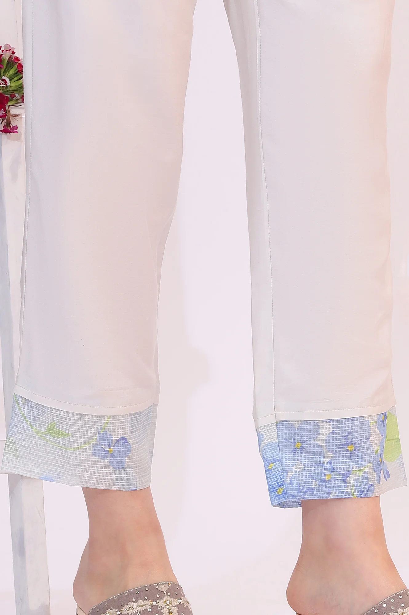 White Floral Printed Flared Kota Kurta and Straight Pants Set - Image 11