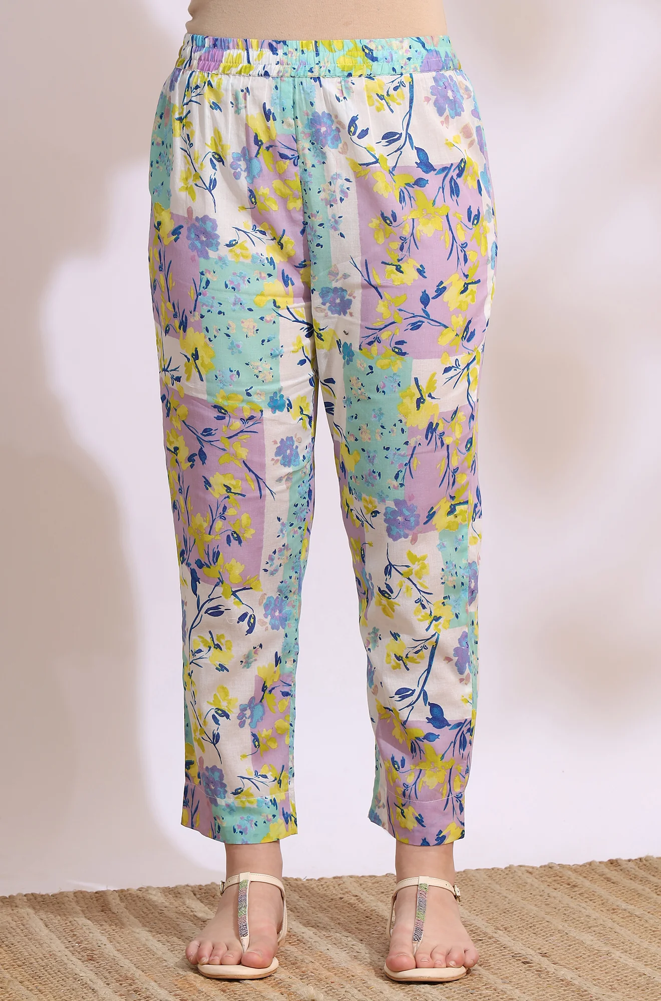 White Floral Printed Flared Pure Cotton Kurta and Pants Co-ord Set - Image 7