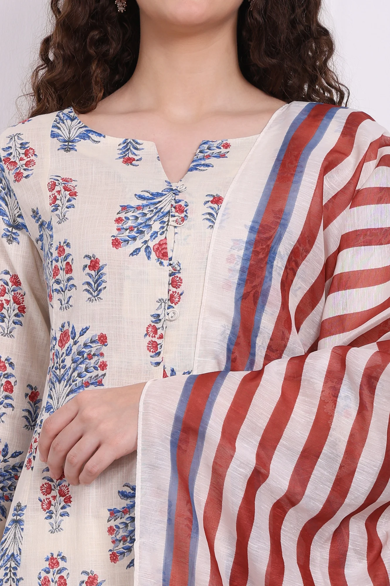 White Floral Printed Pure Cotton Flared Kurta, Pants and Dupatta Set - Image 3