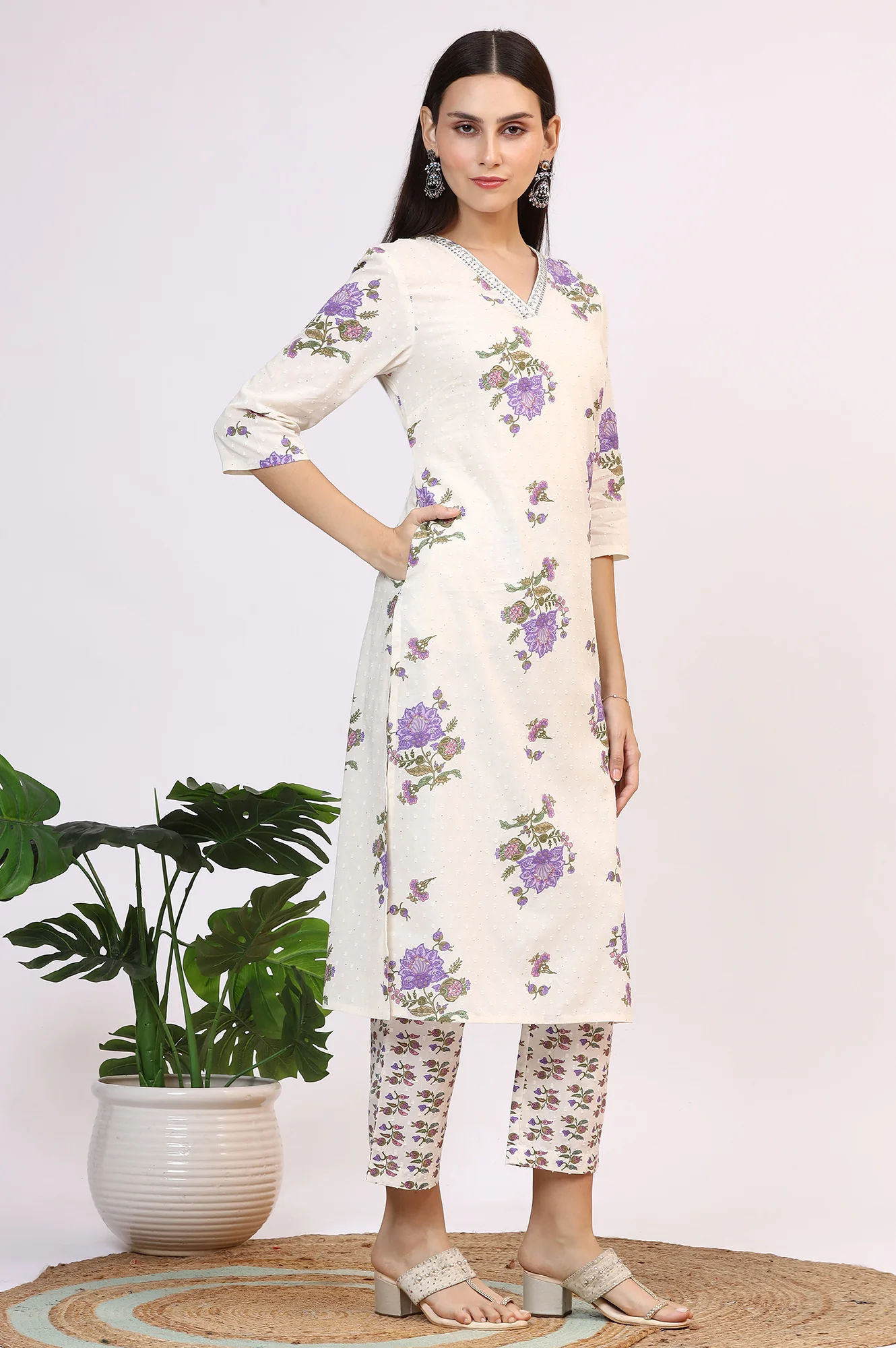 White Floral Printed Pure Cotton Straight Kurta and Pants Co-ord Set with Dupatta - Image 7