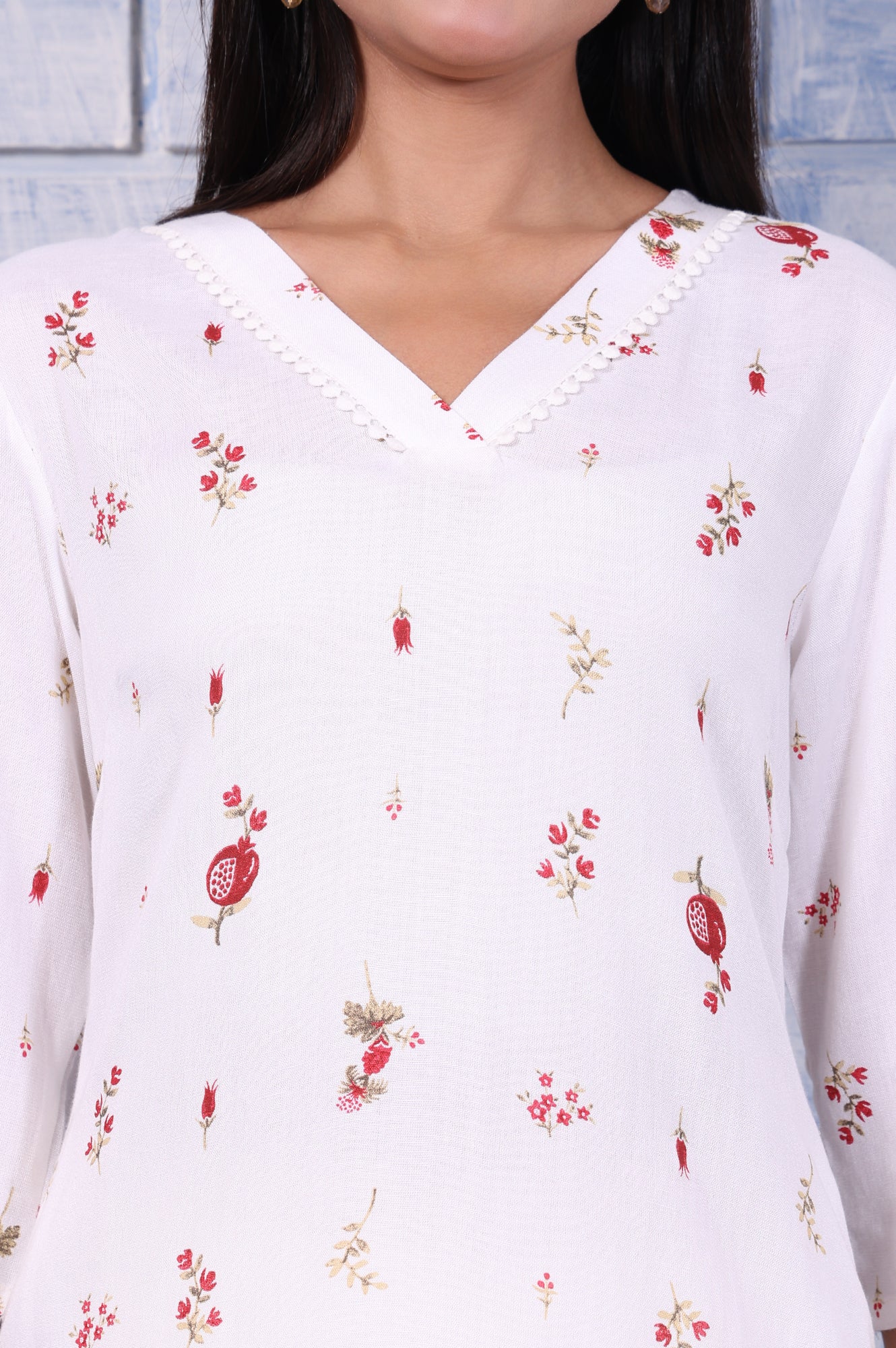 White Floral Printed Rayon Flax Straight Kurta with Lace - Image 3