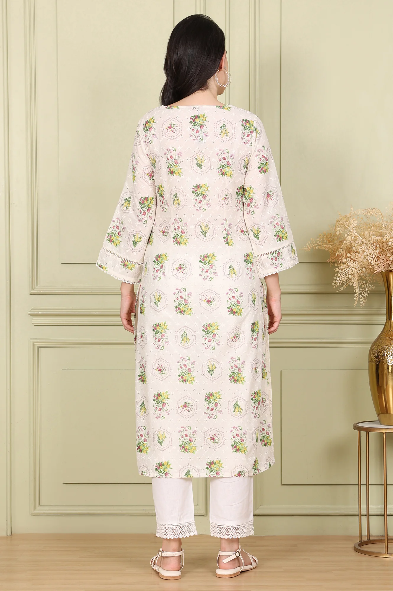 White Floral Printed Schiffli Pure Cotton Straight Kurta - Image 5