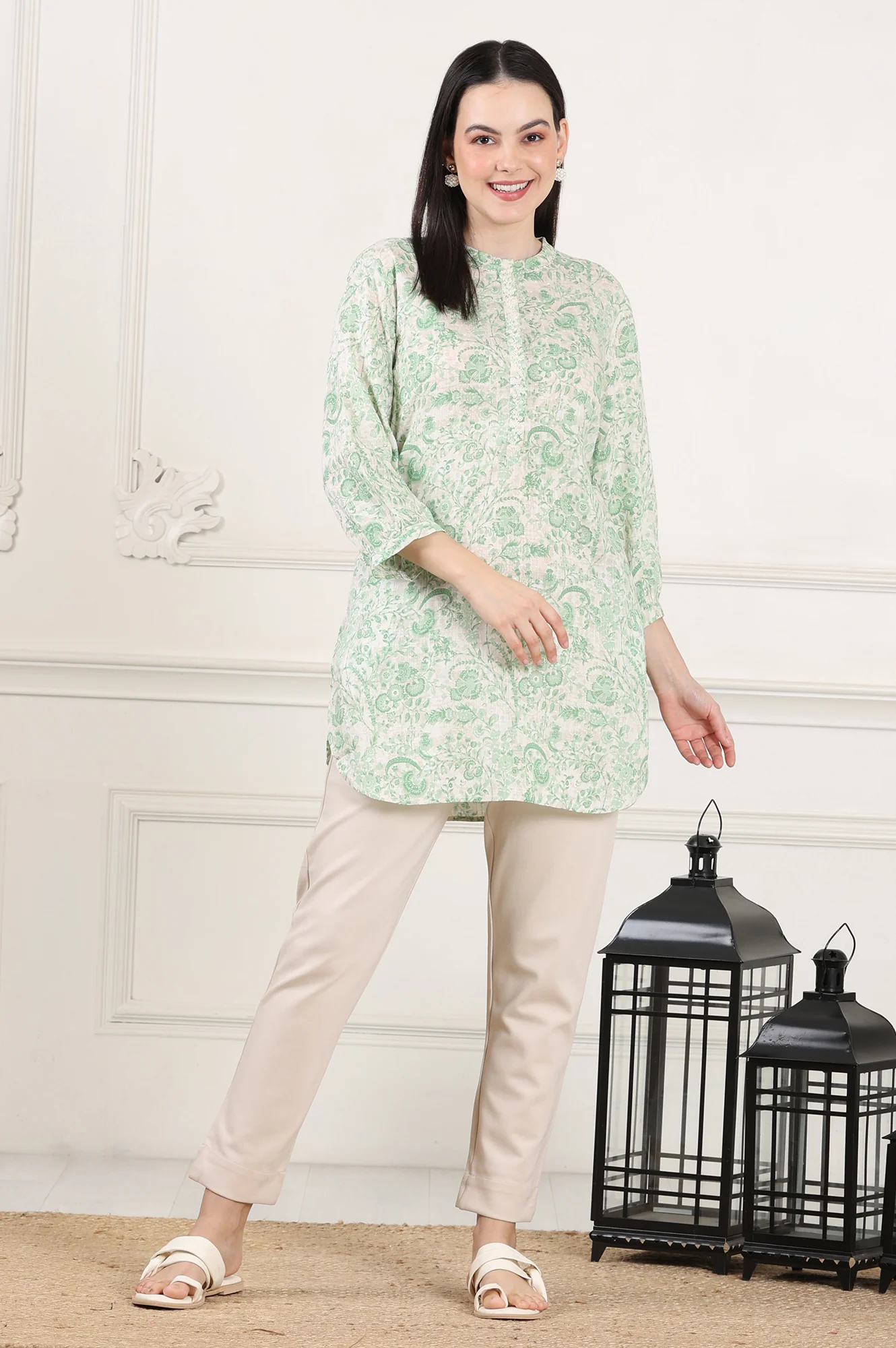 White Floral Printed Swiss Dot Straight Tunic - Image 8