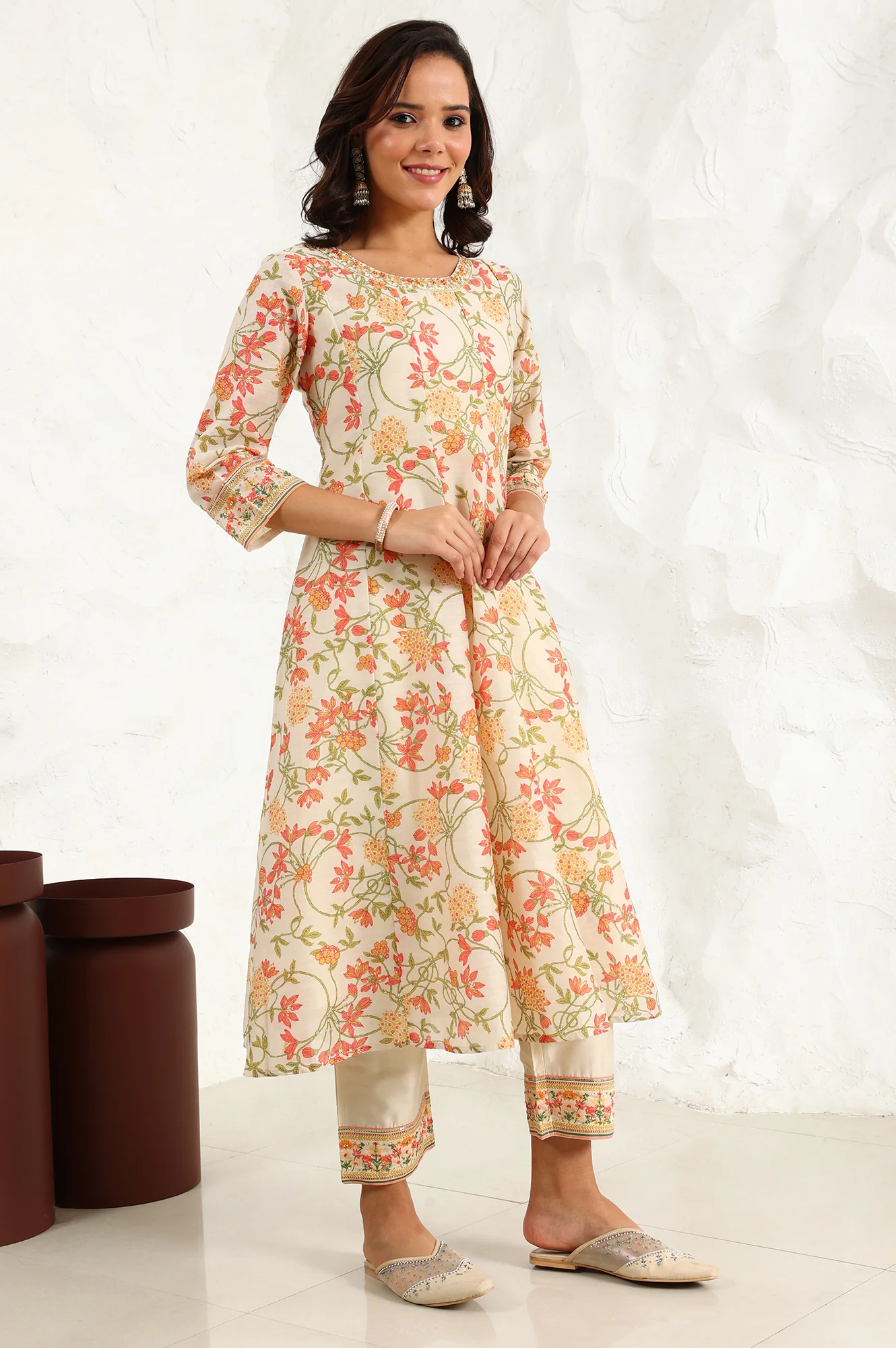 White Floral Printed Thread Embroidered Neck Chiffon Flared Kurta, Straight Pants And Dupatta Set - Image 6