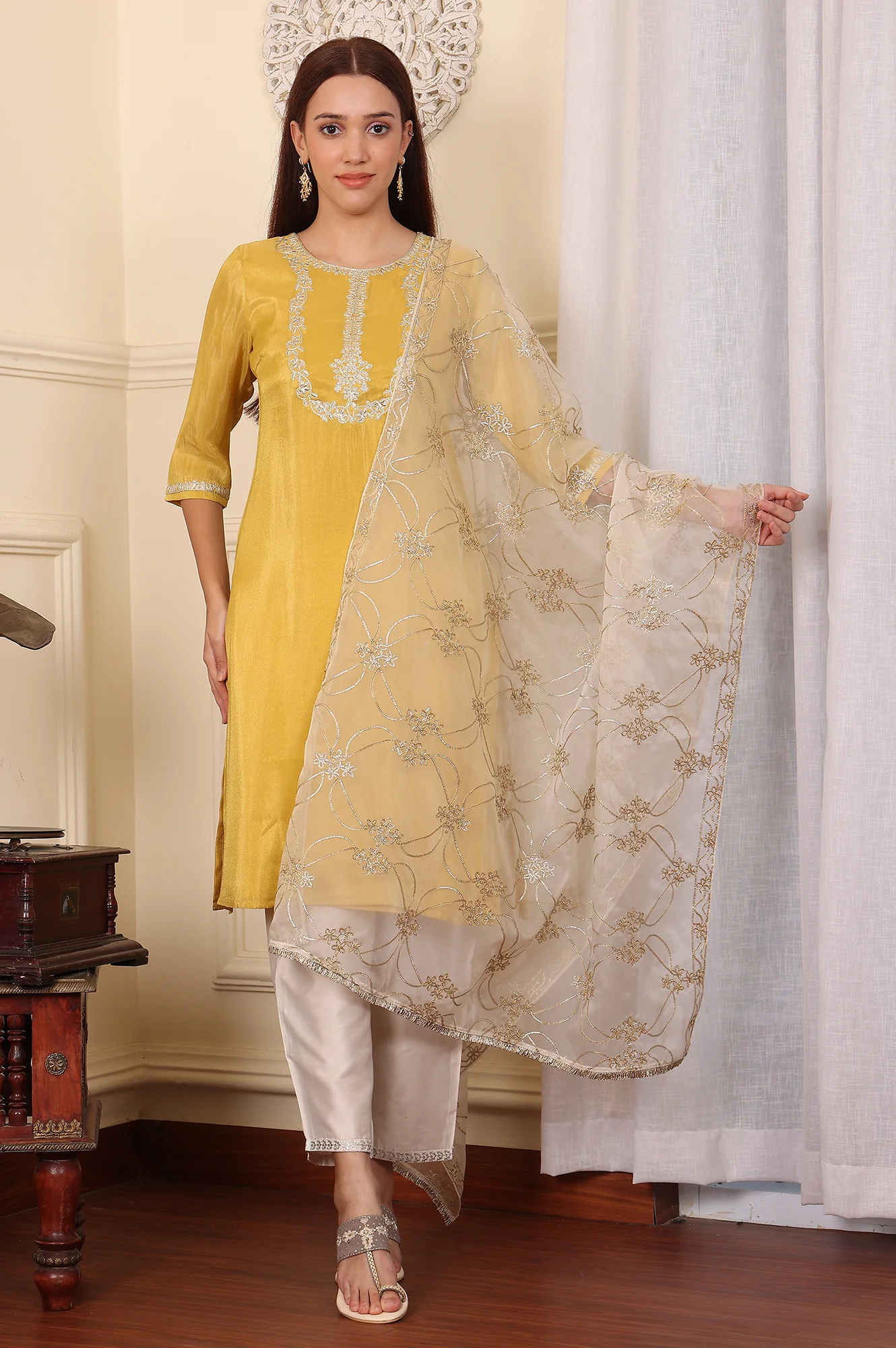 White Gota Embroidered Organza Dupatta - Image 3