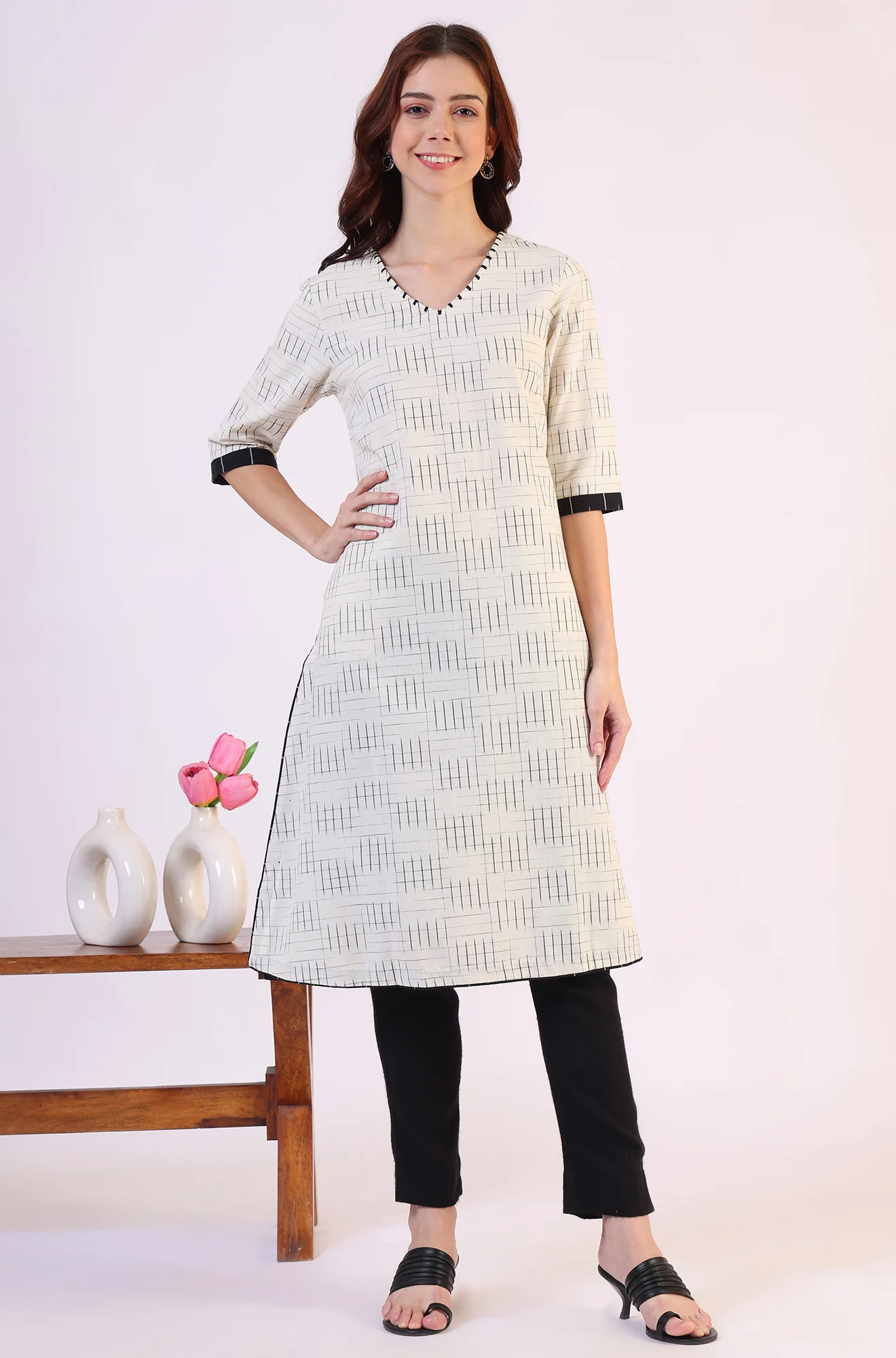 White Ikkat Yarn Dyed Pure Cotton Straight Kurta - Image 3