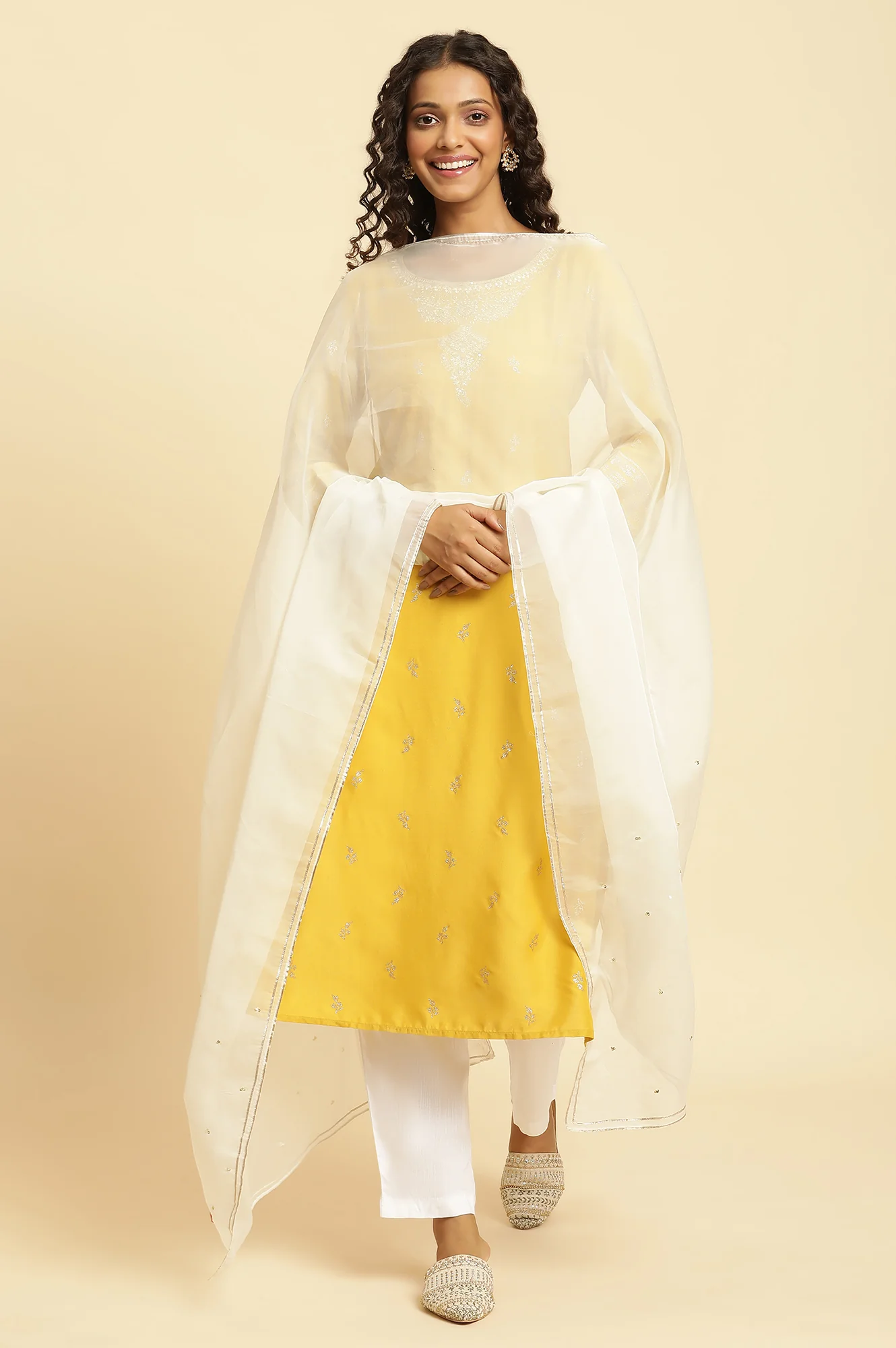 White Organza Dupatta With Gota And Sequin - Image 3