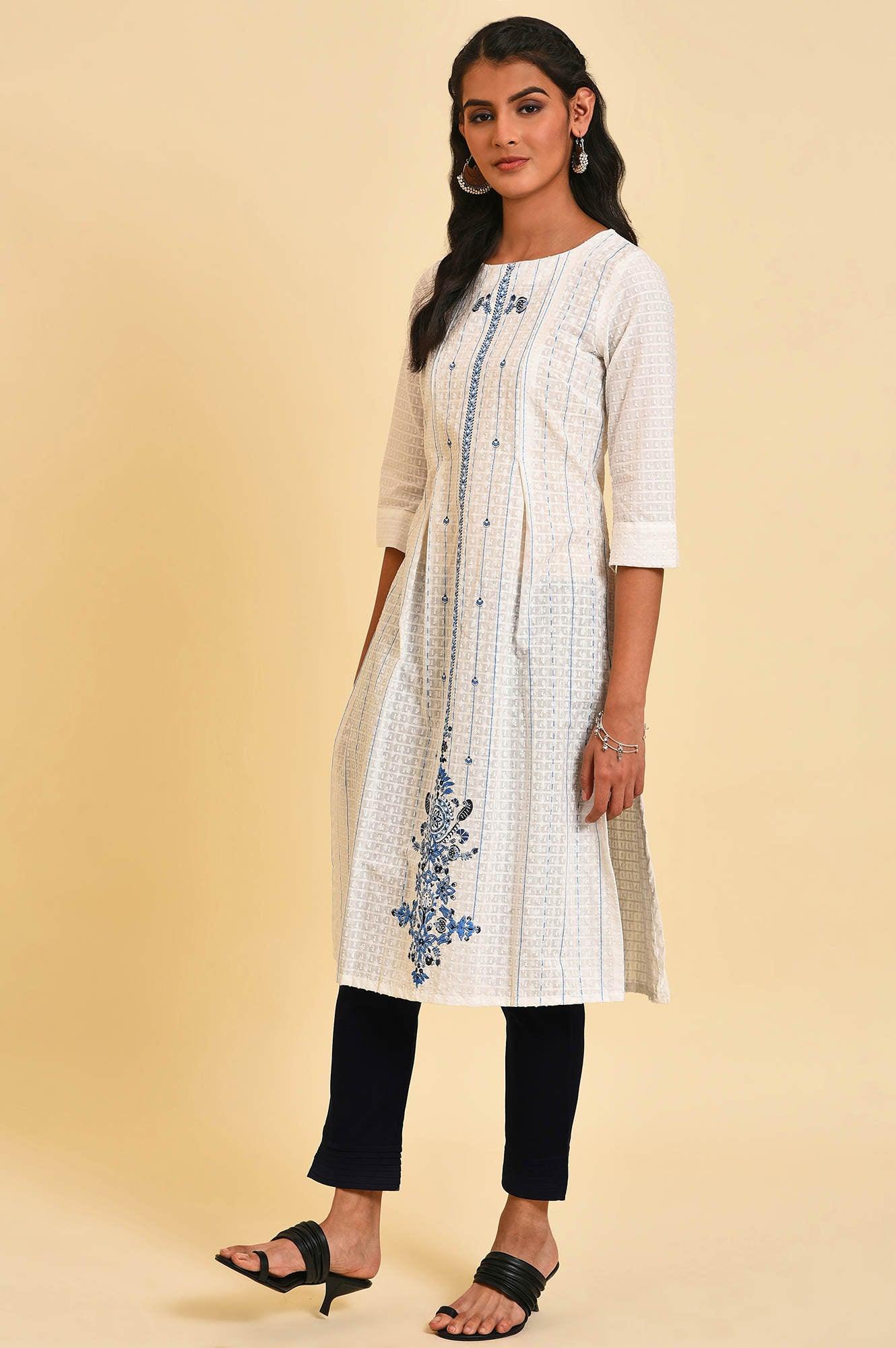 White Placement Print Dobby Plus Size kurta - Image 3