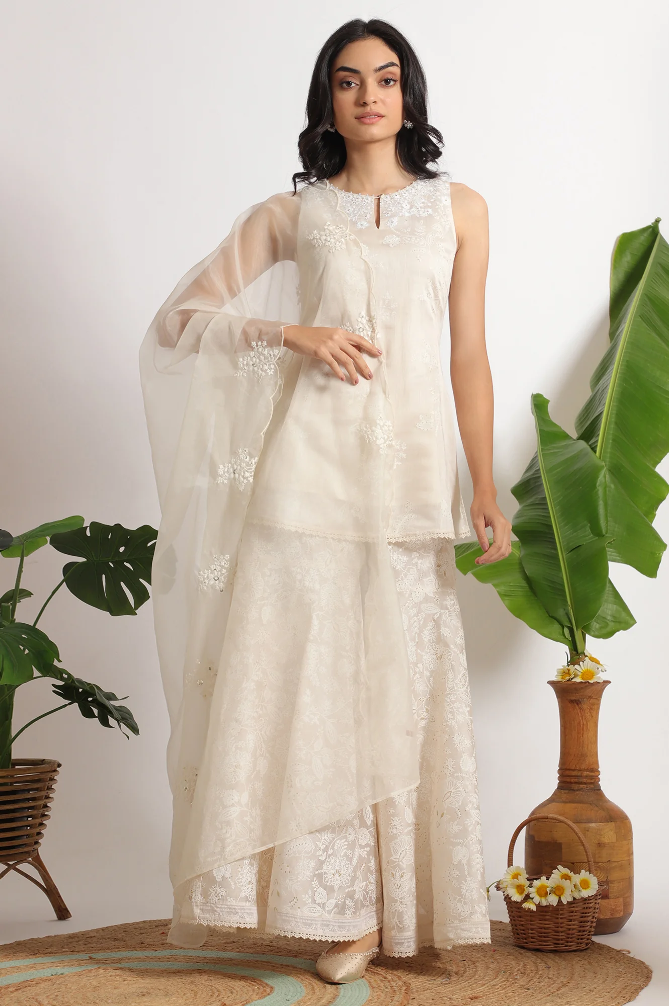 White Printed Chanderi Short Kurta, Sharara and Dupatta Set - Image 2
