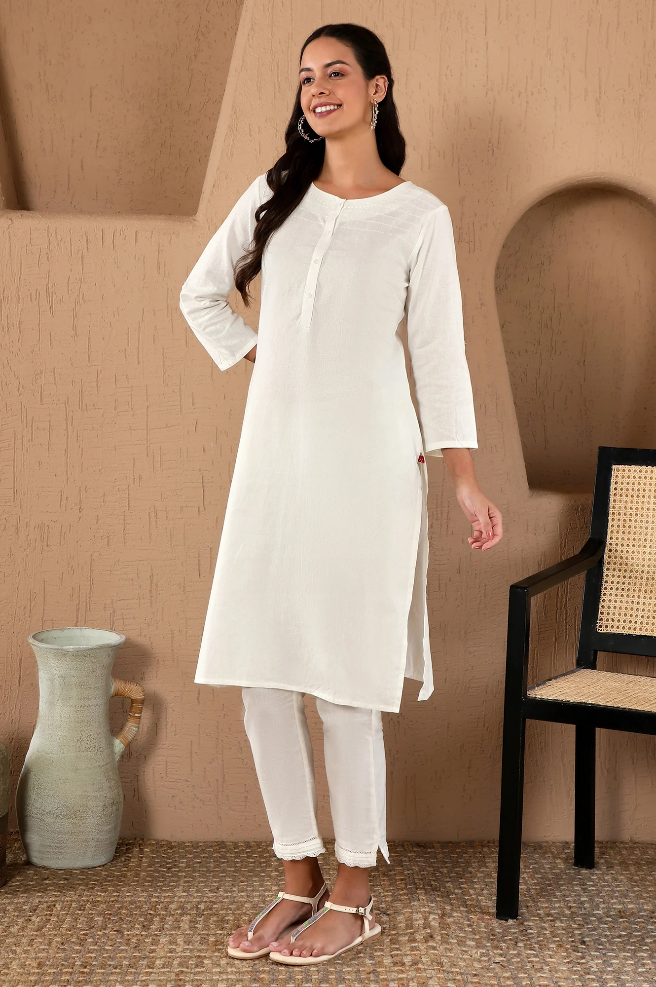 White Round neck Cotton Flax Straight Kurta - Image 4