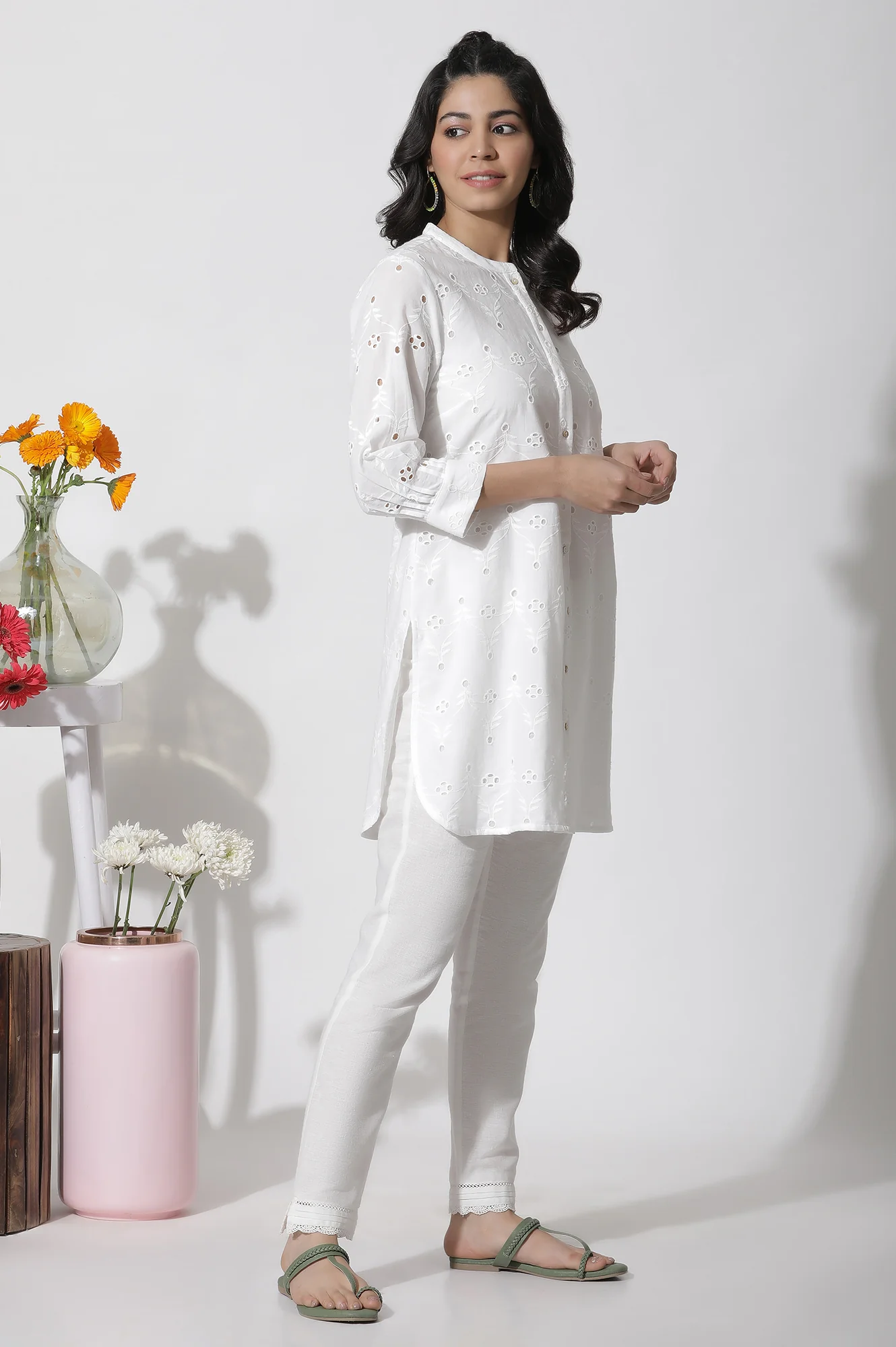 White Schiffli Cotton Short Kurta - Image 5