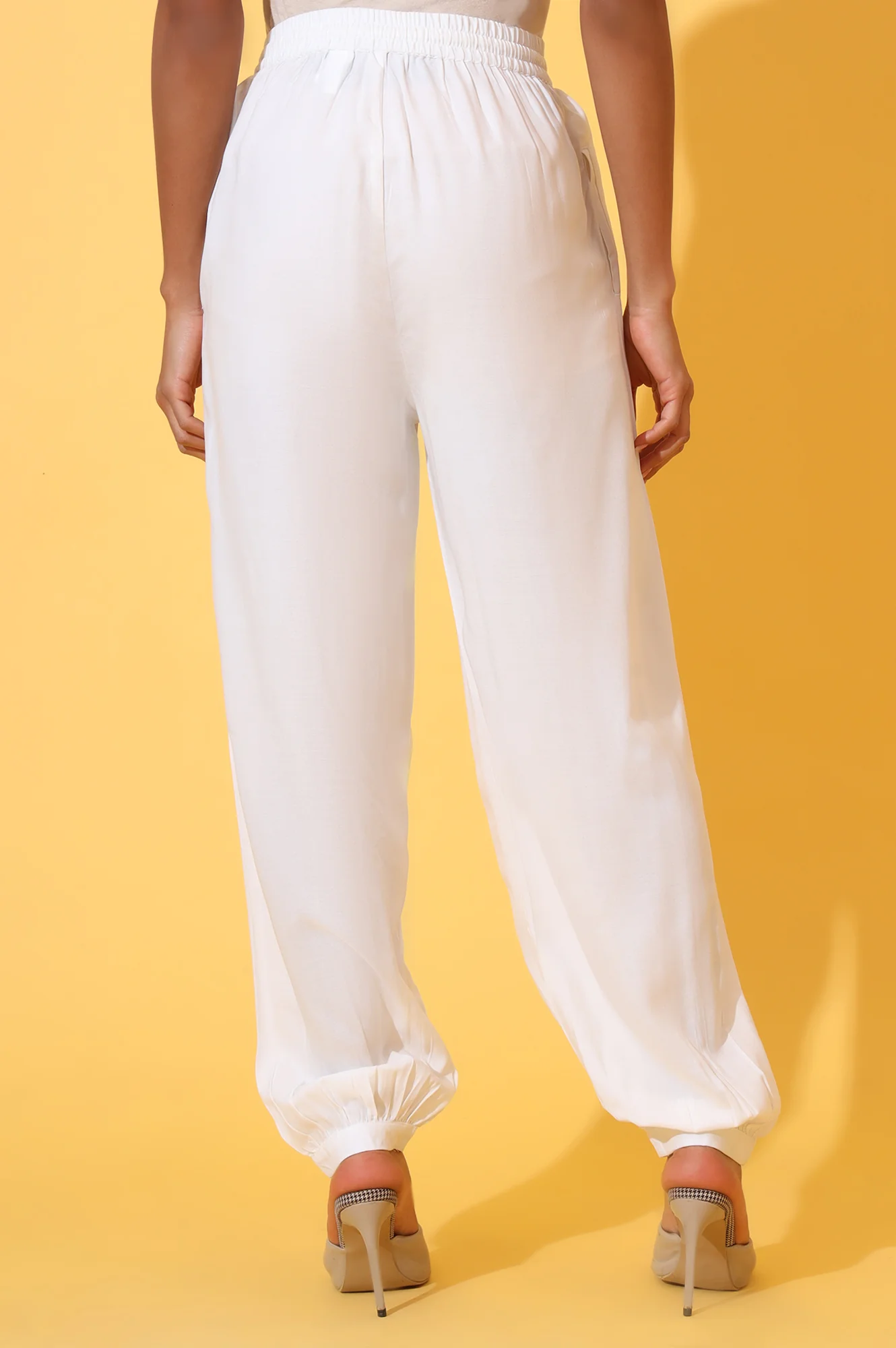 Elleven Women's White Solid Ankle Length Rayon Harem Pants - Image 4