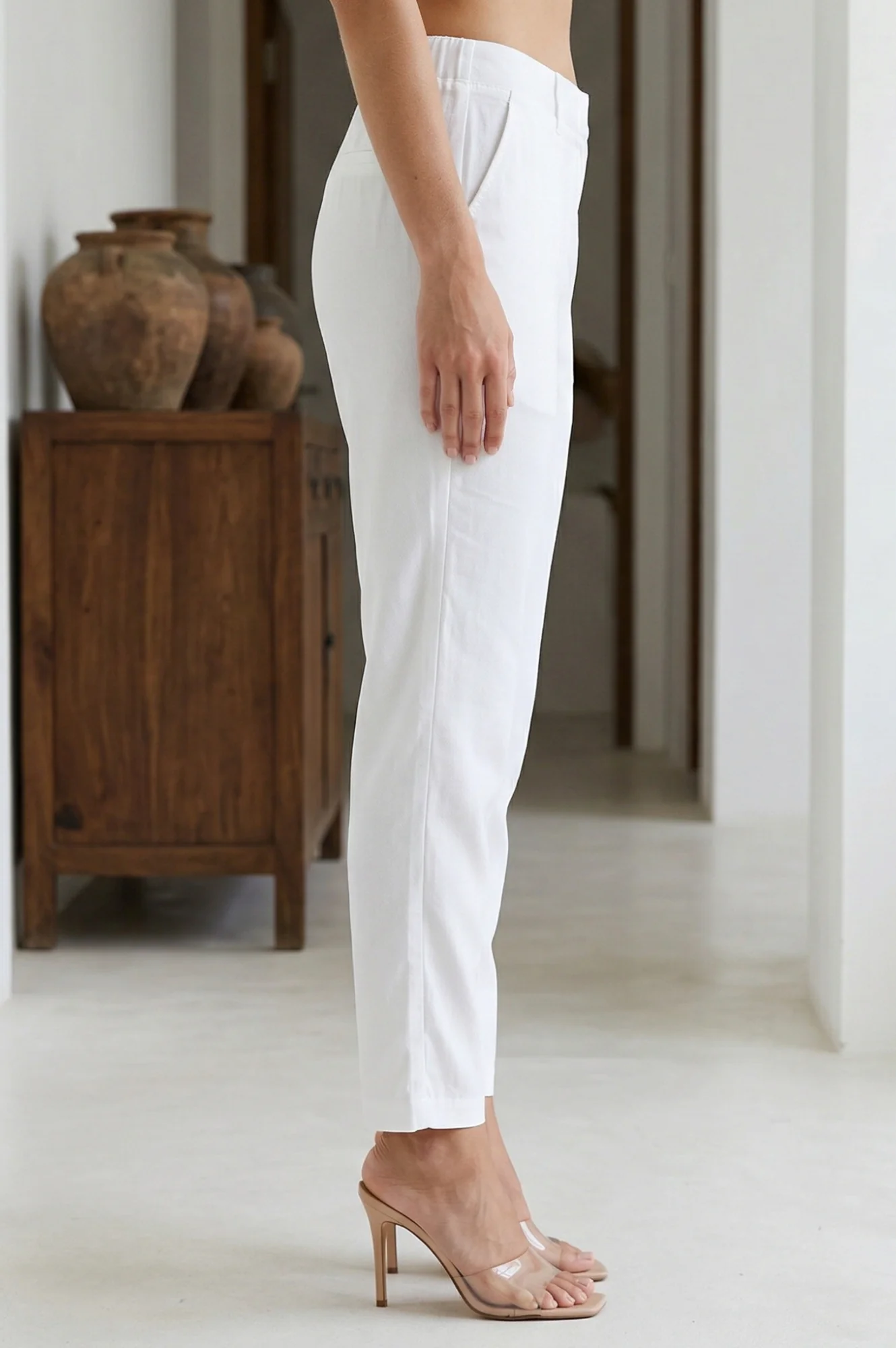 Elleven Women's White Solid Cotton Blend Tapered Fit Ankle Length Trousers - Image 5