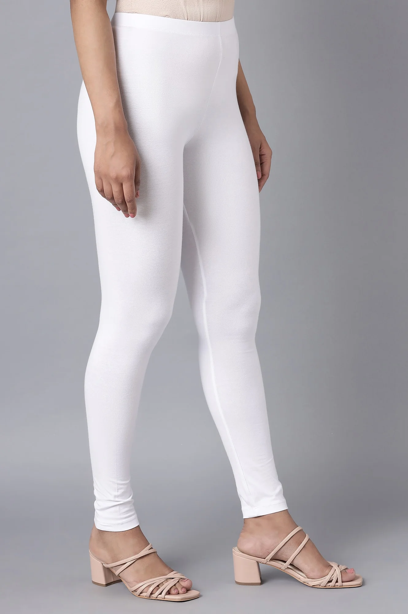 Elleven Women's White Solid Cotton Lycra Skinny Fit Ankle Length High Rise Leggings - Image 4
