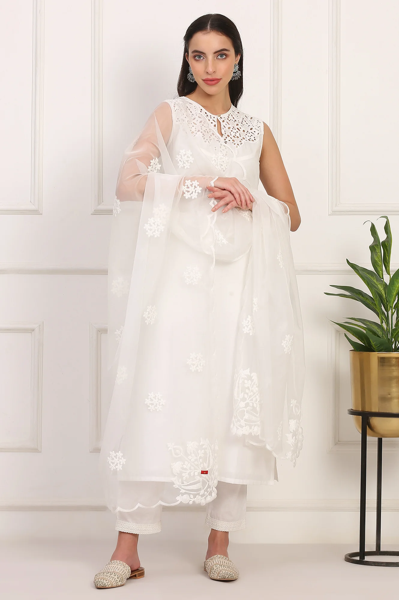 White Solid Embroidered Straight Pure Cotton Kurta, Straight Pant and Dupatta Set - Image 2