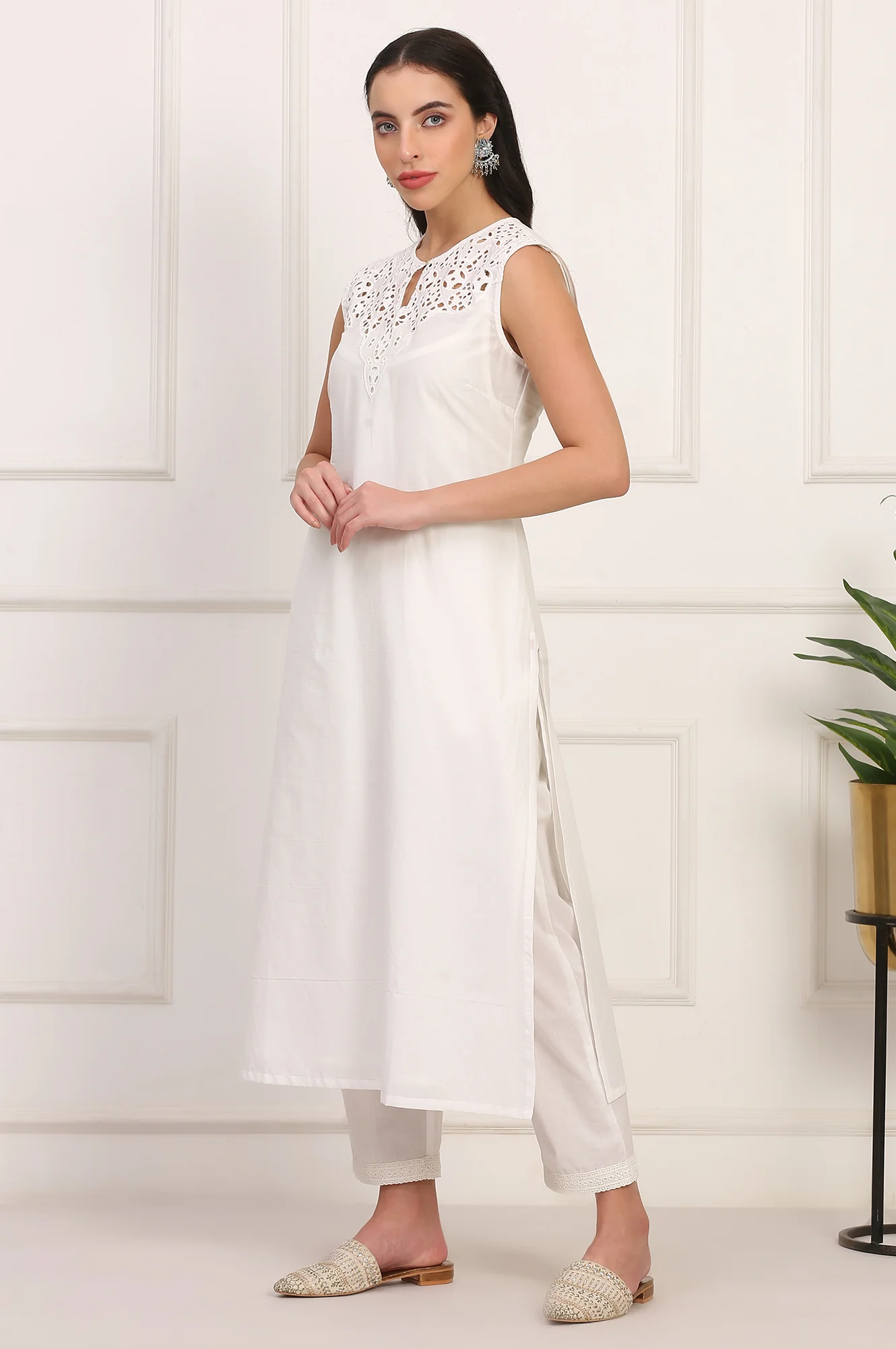 White Solid Embroidered Straight Pure Cotton Kurta, Straight Pant and Dupatta Set - Image 4