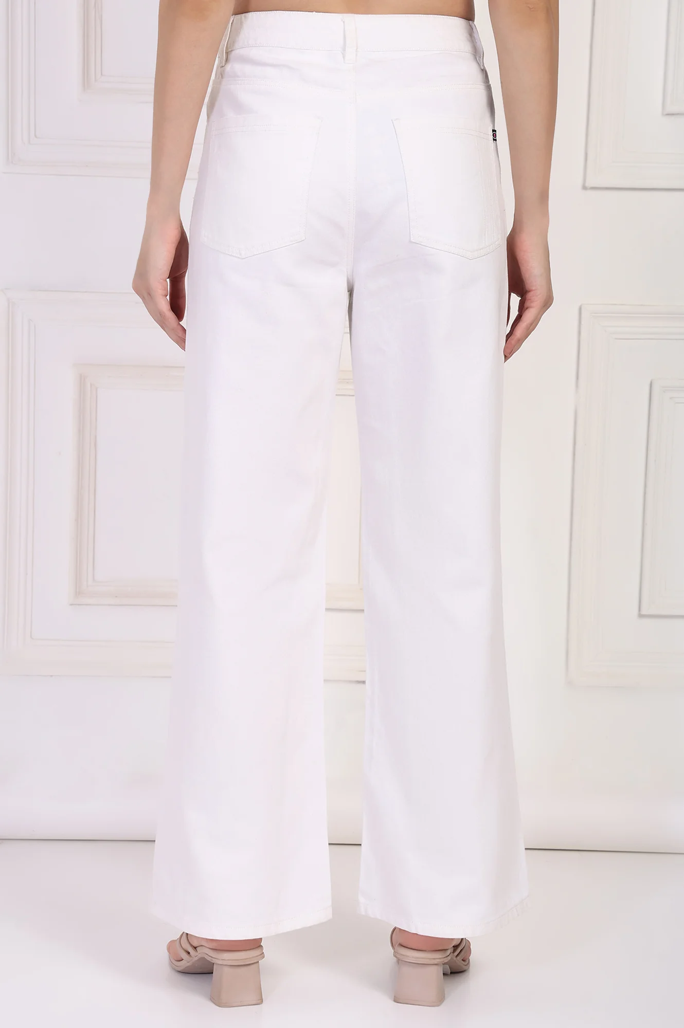 Elleven Women's White Solid Flared Cotton Pant - Image 3