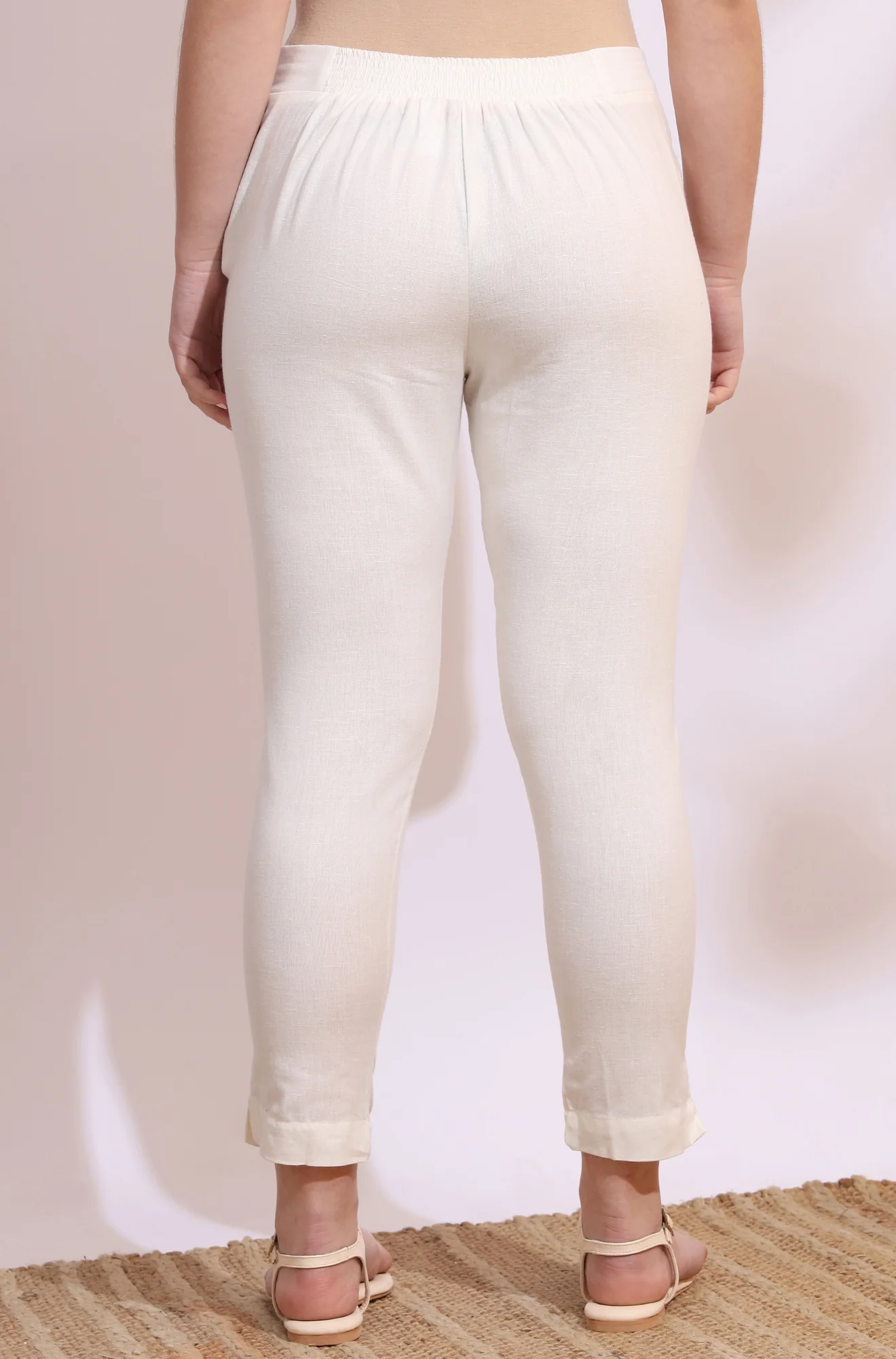 White Solid Mid-Rise Cotton Flax Slim Pants - Image 6