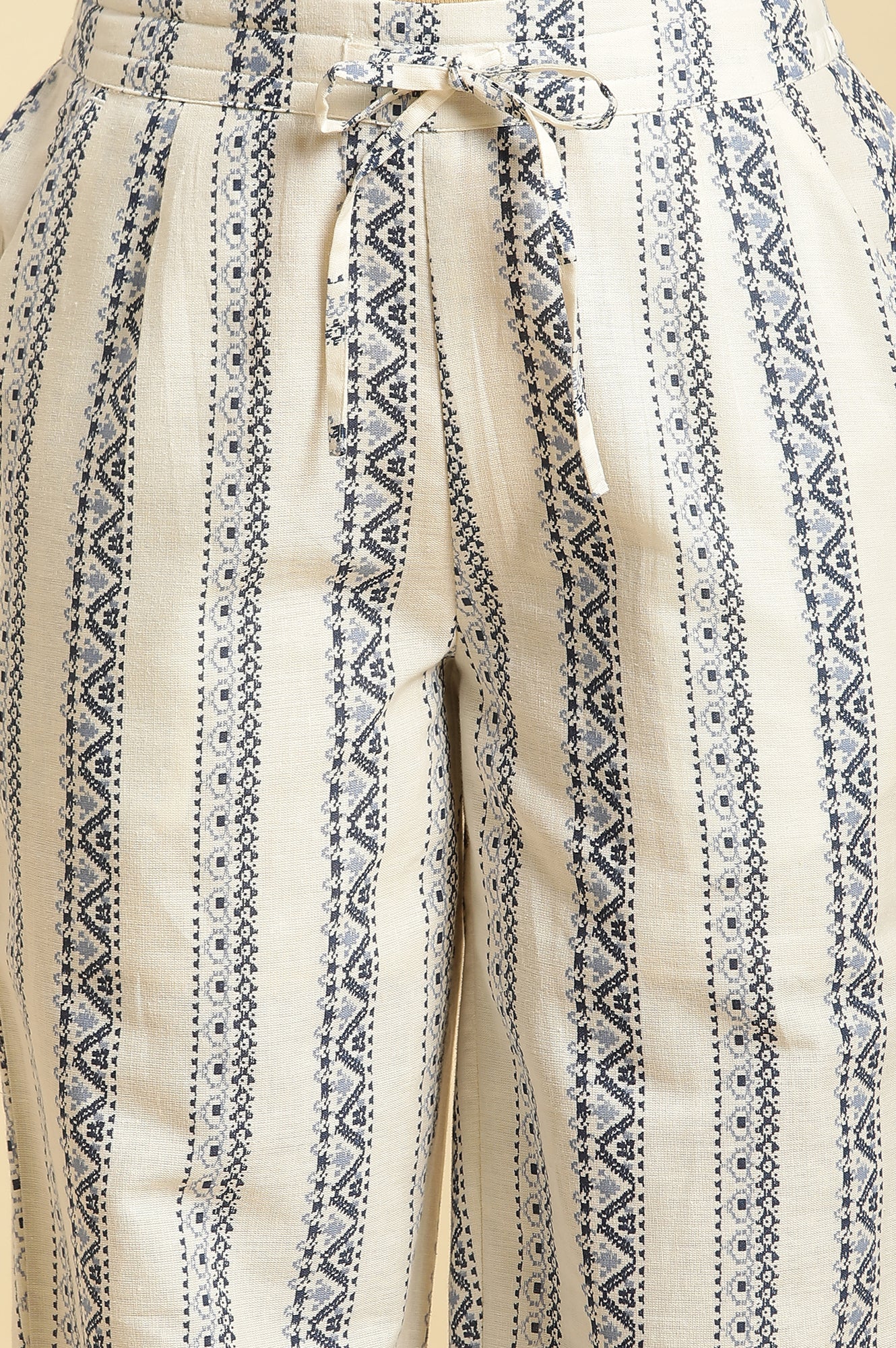 White Straight Pants With Blue Geometric Print - Image 6