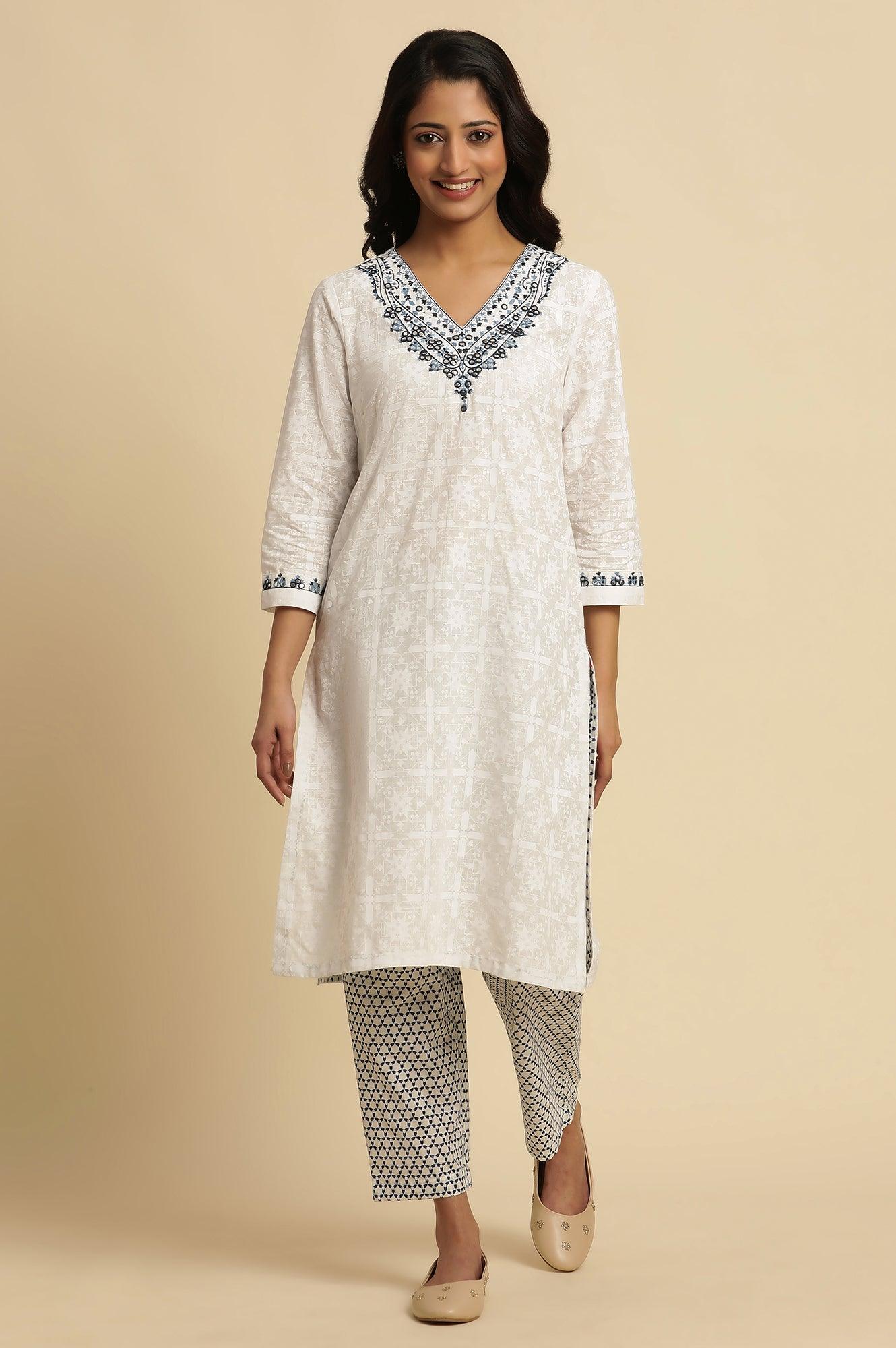 White Straight Pants With Blue Triangle Print - Image 5