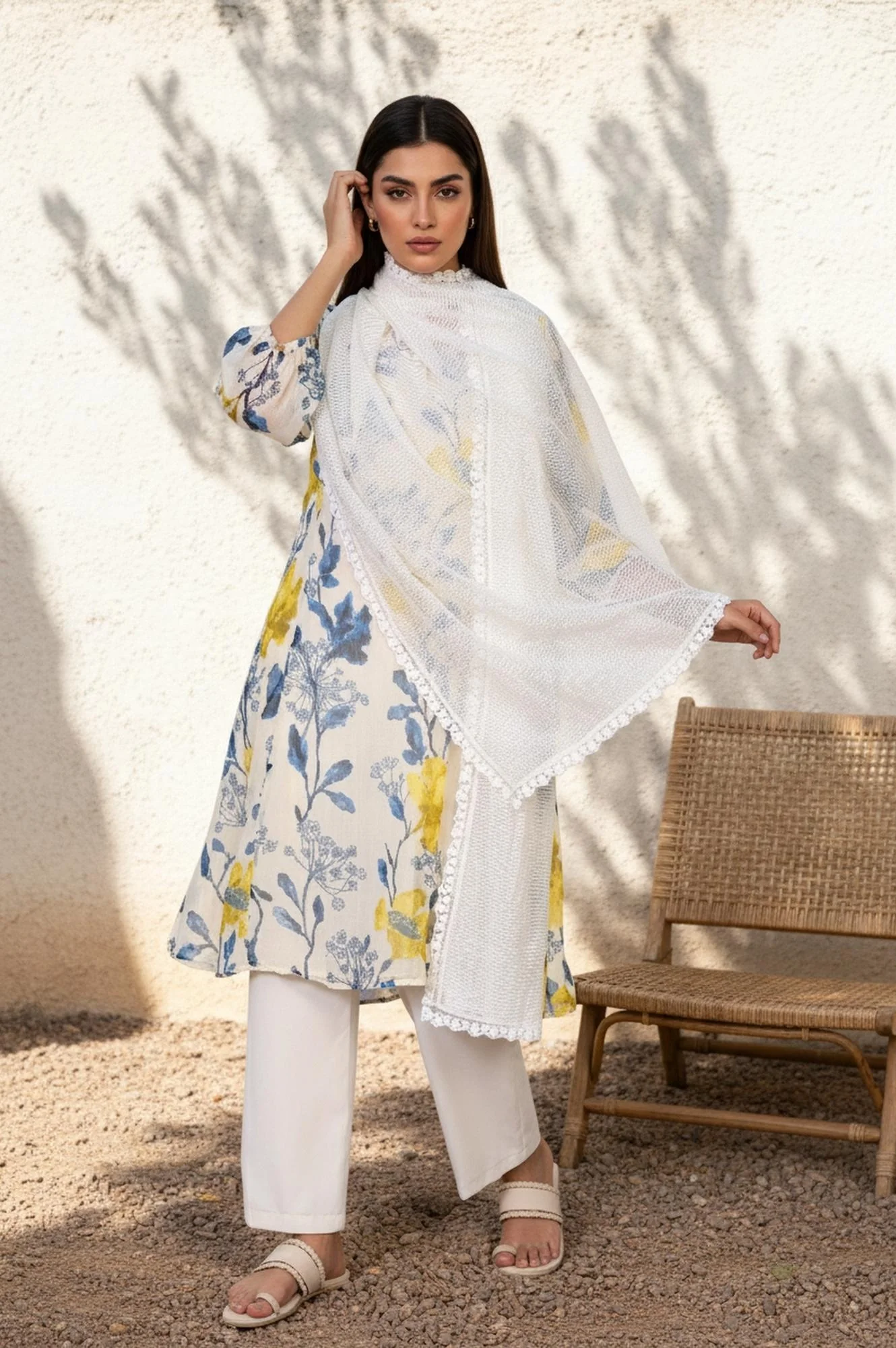White Striped Lace Detail Straight Woven Dupatta