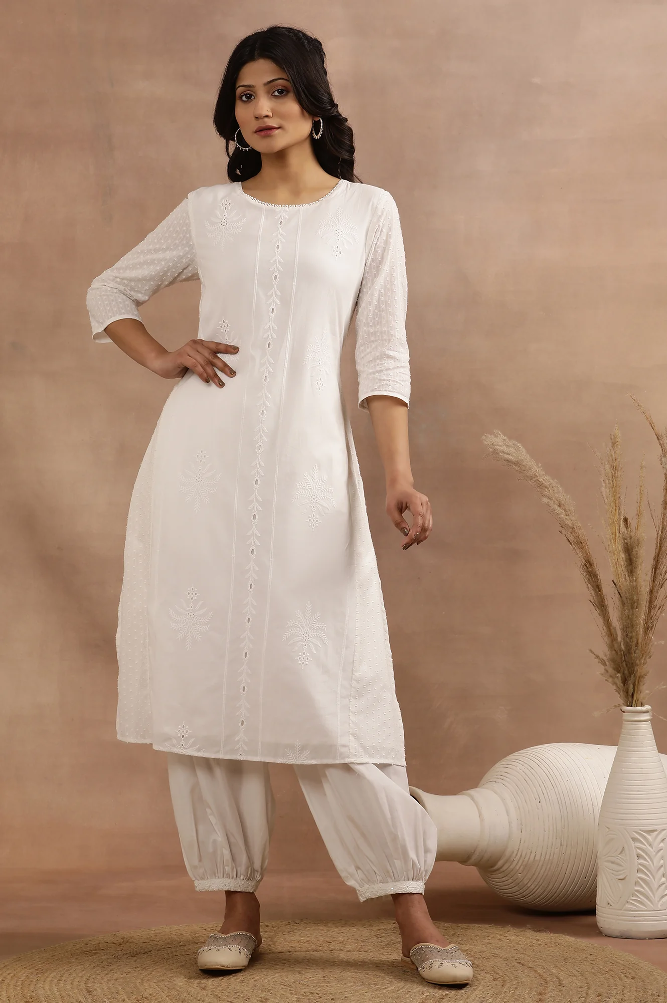 White Textured Cotton Schiffli Kurta - Image 2