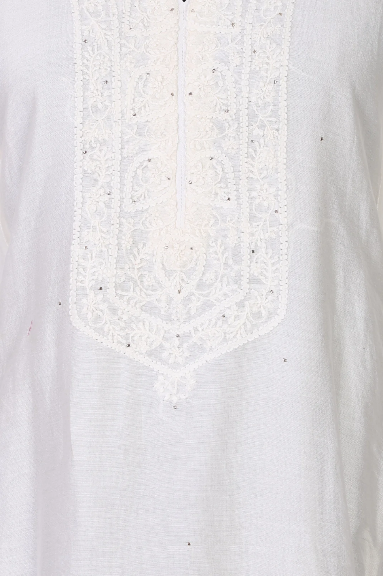 White Thread Embroidered Cotton Blend Straight Kurta - Image 2