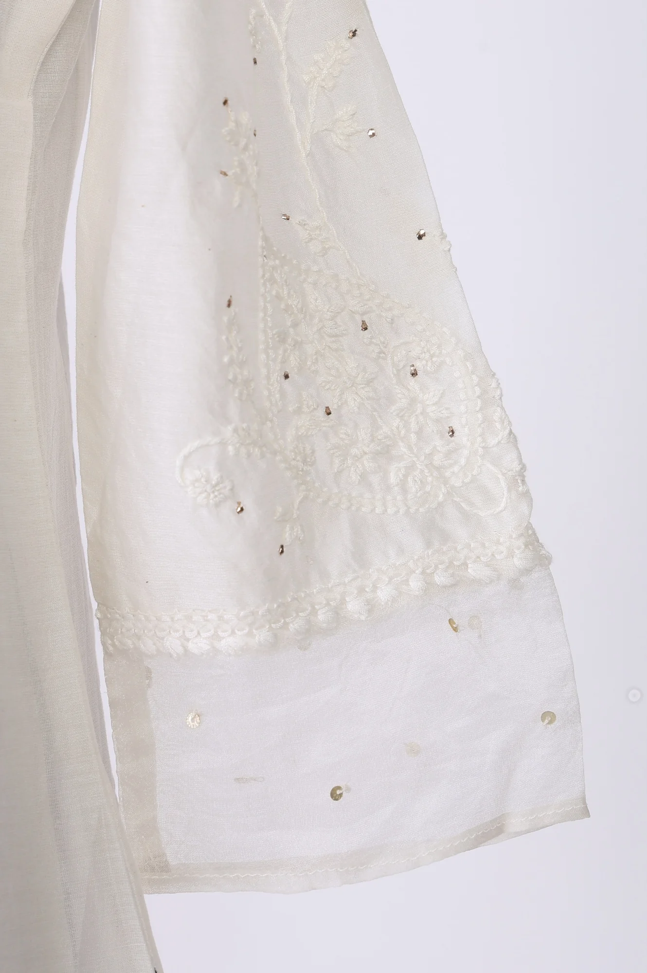 White Thread Embroidered Cotton Blend Straight Kurta - Image 7