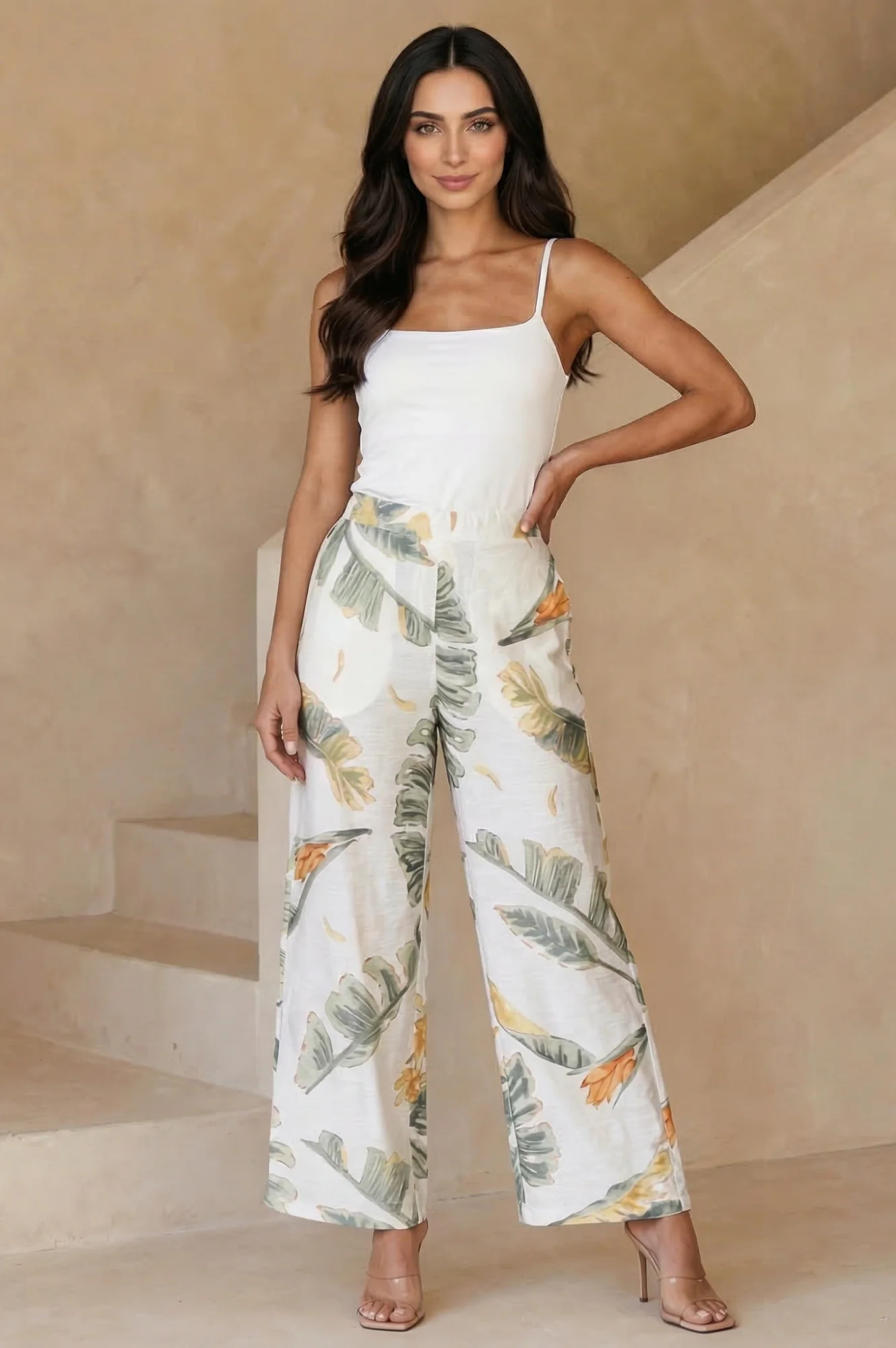 White Tropical Floral Printed Wide Leg Ankle Length Parallel Pants - Image 4
